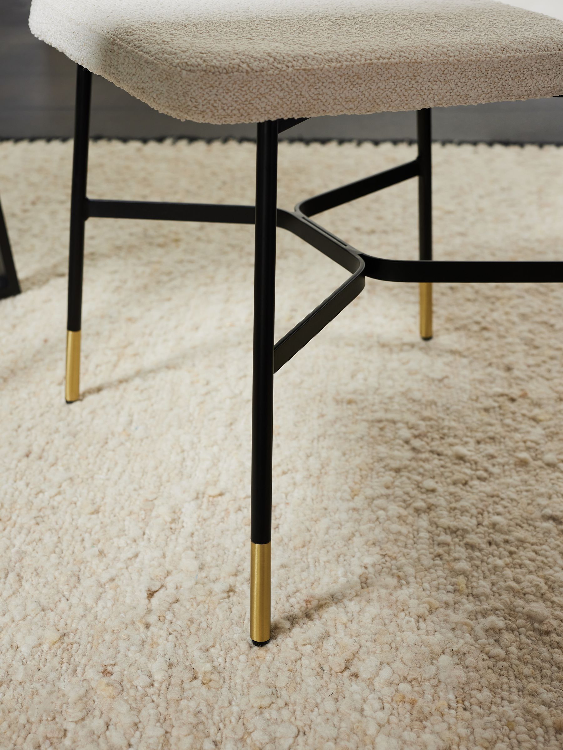 Set of 2 Amalyn Dining Chairs in Velvet in White Boucle - Image 3 of 3