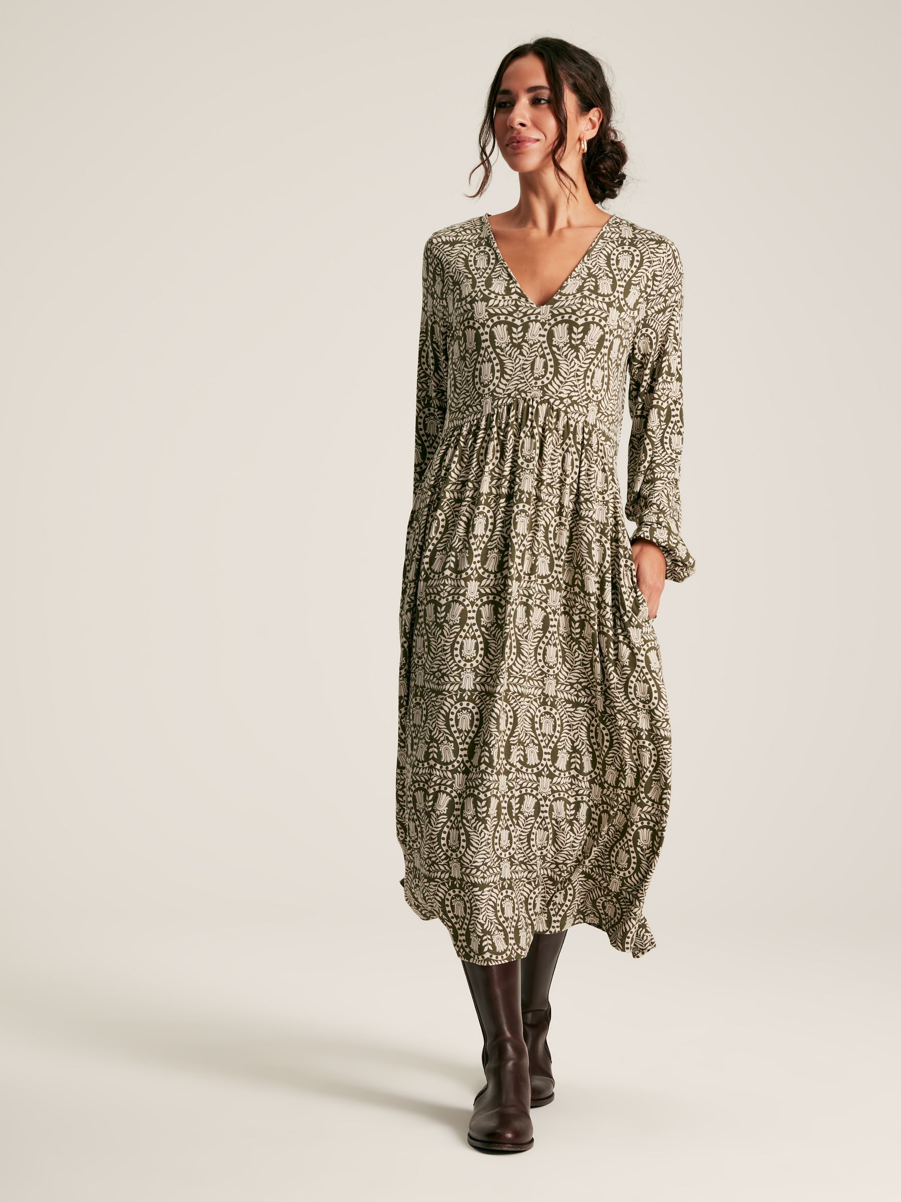 Nia Green Printed Long Sleeve Midaxi Dress With Pockets | Joules