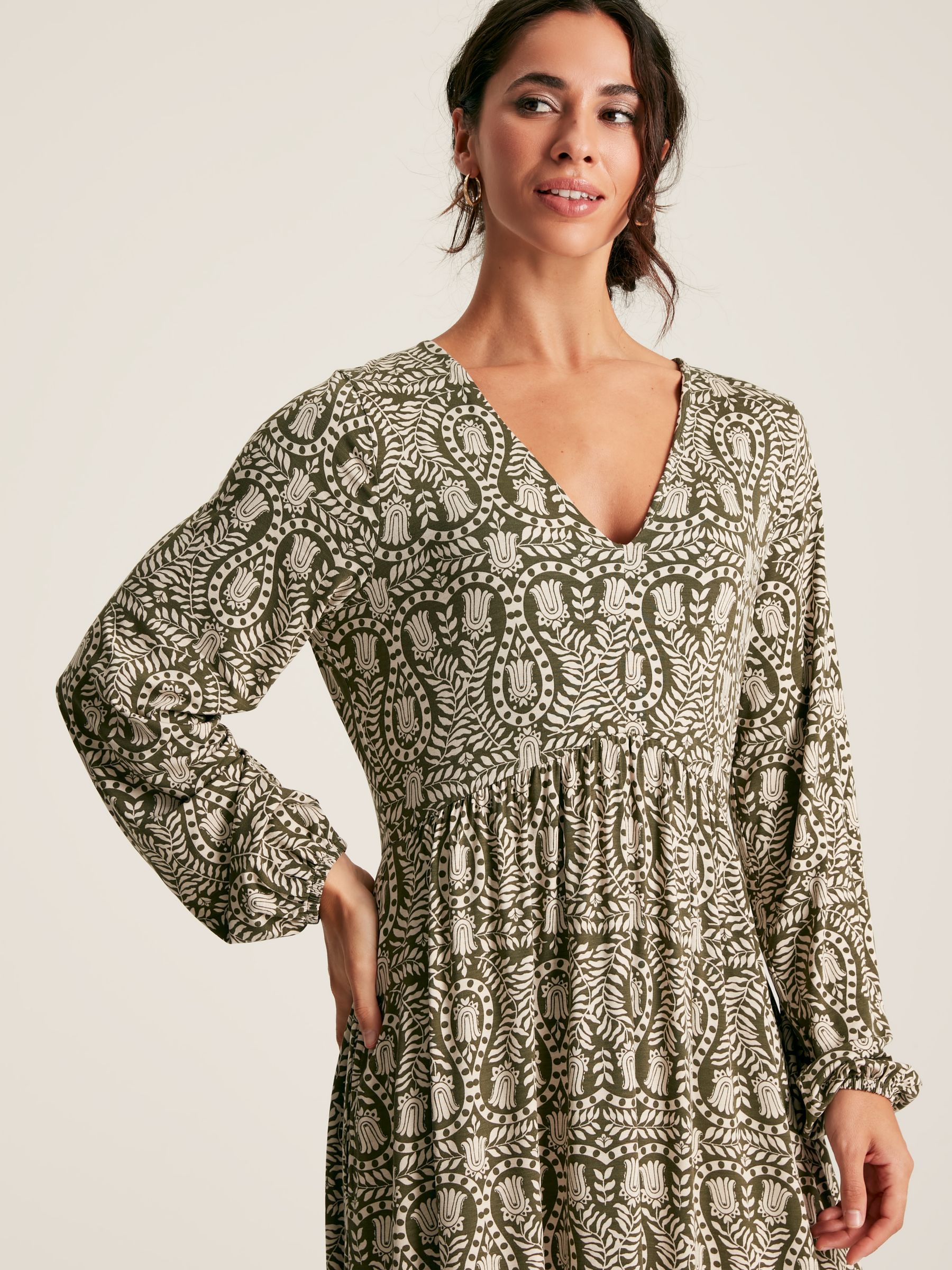 Nia Green Printed Long Sleeve Midaxi Dress With Pockets - Image 4 of 7