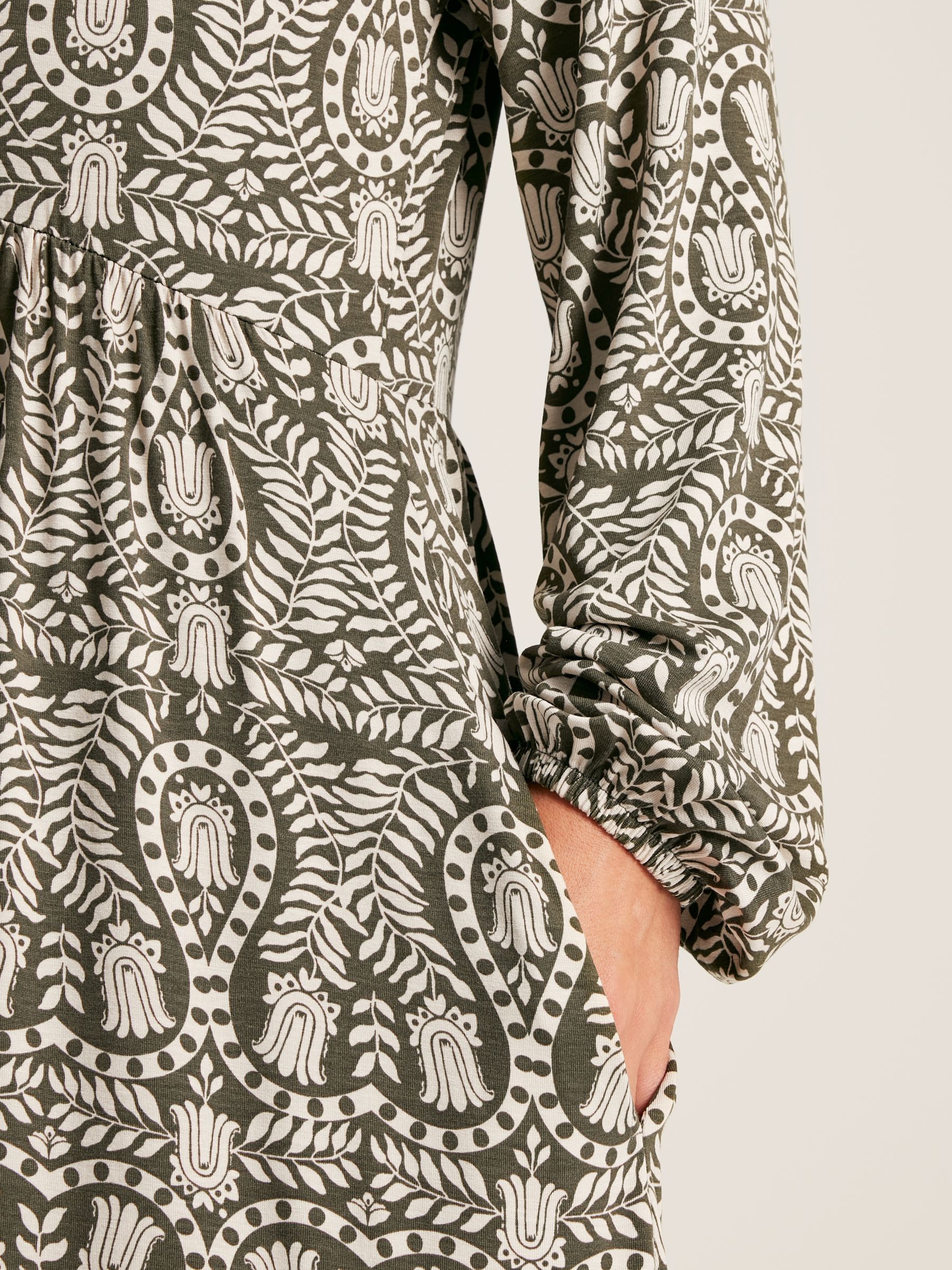 Nia Green Printed Long Sleeve Midaxi Dress With Pockets - Image 6 of 7