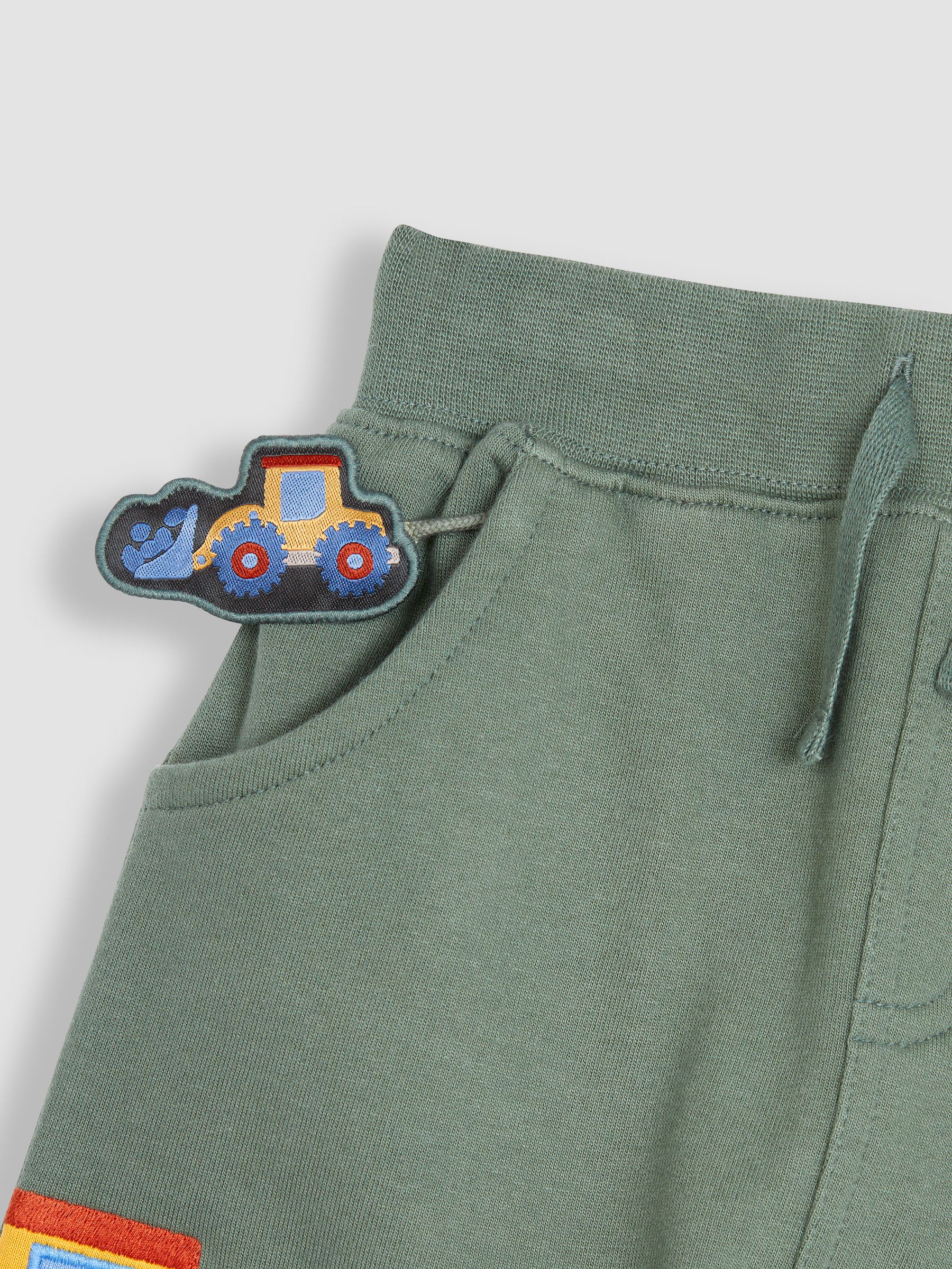 Khaki Green Digger Appliqué Pet in Pocket Shorts - Image 6 of 6