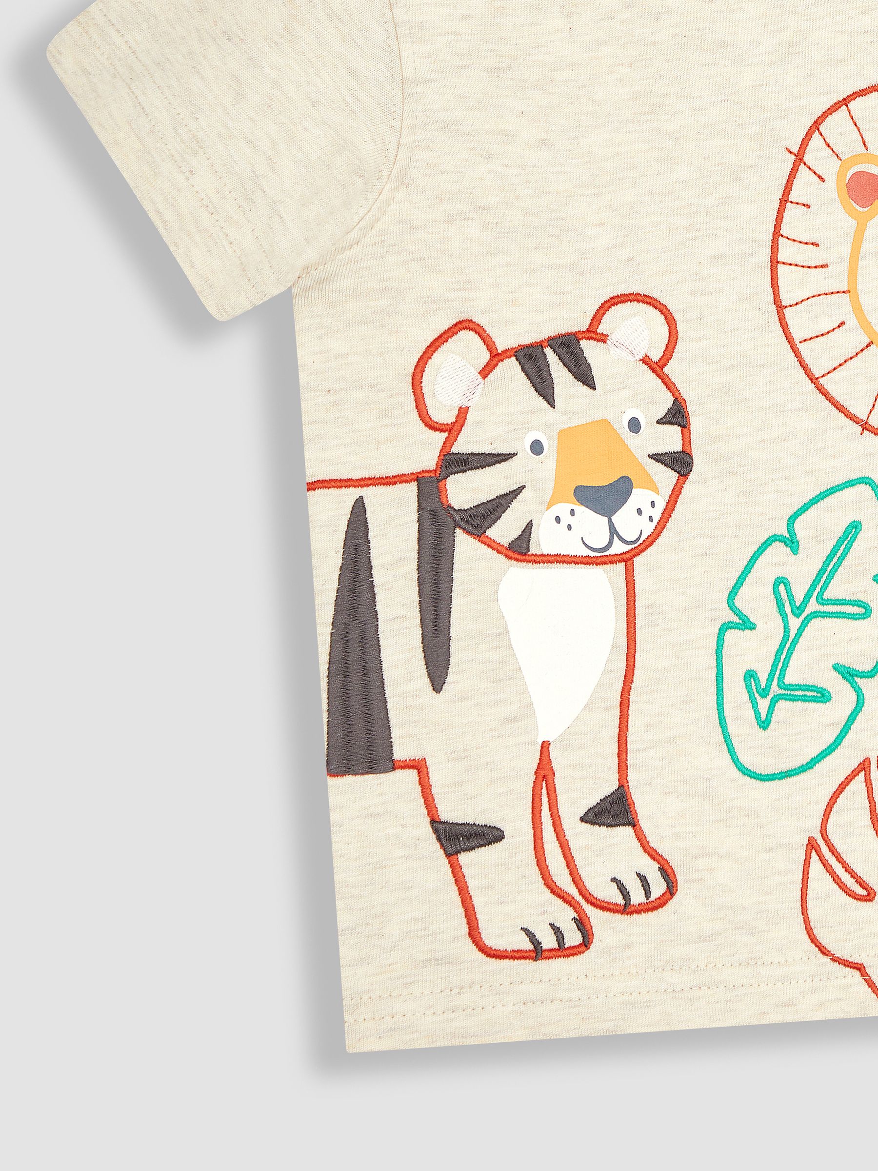 Natural Lion & Tiger Appliqué T-Shirt - Image 3 of 3