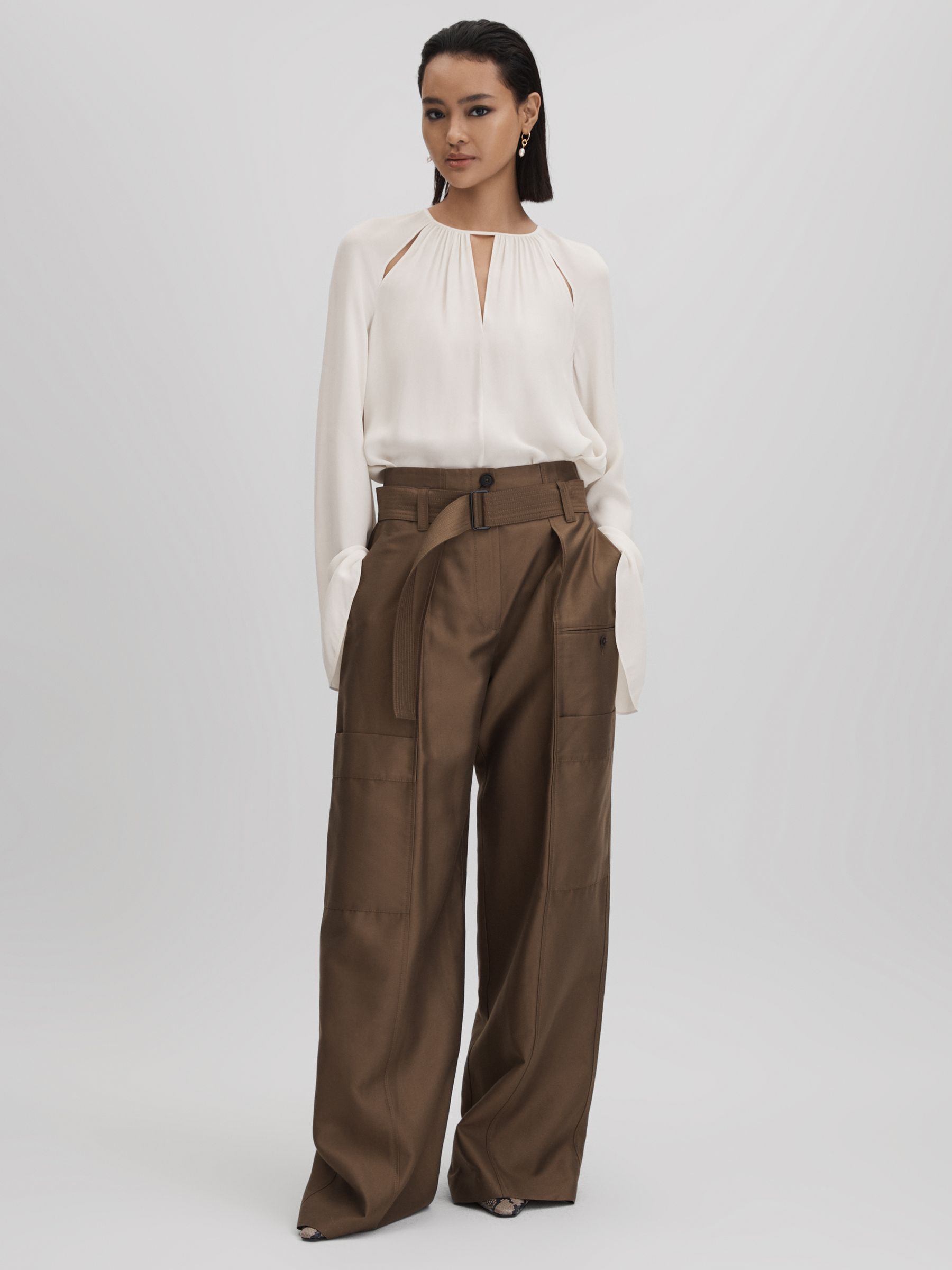 Cut-Out Flute Sleeve Blouse in Ivory - Image 3 of 6