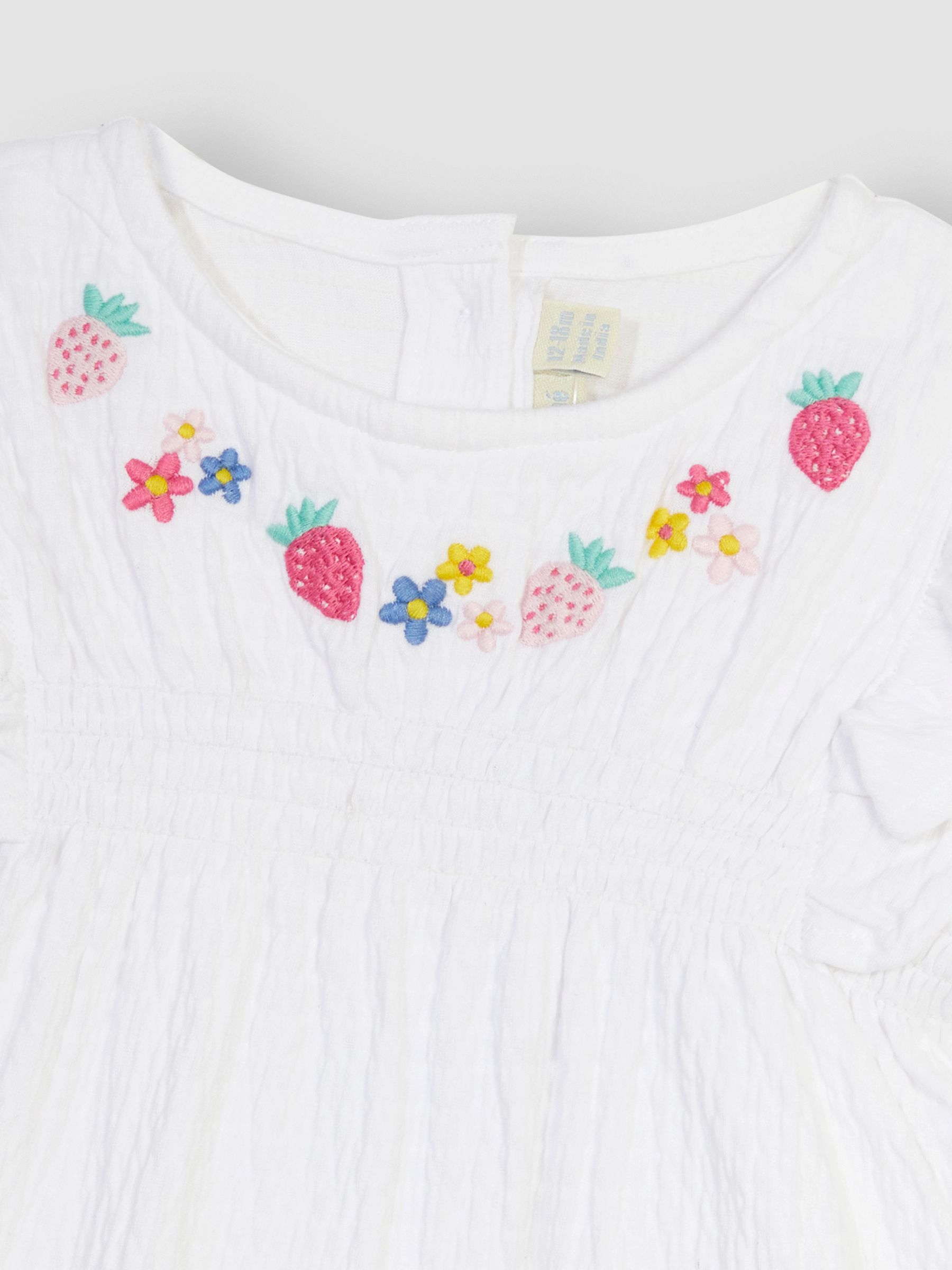 2-Piece Crinkle Cotton Blouse & Pretty Shorts Set in White - Image 4 of 4