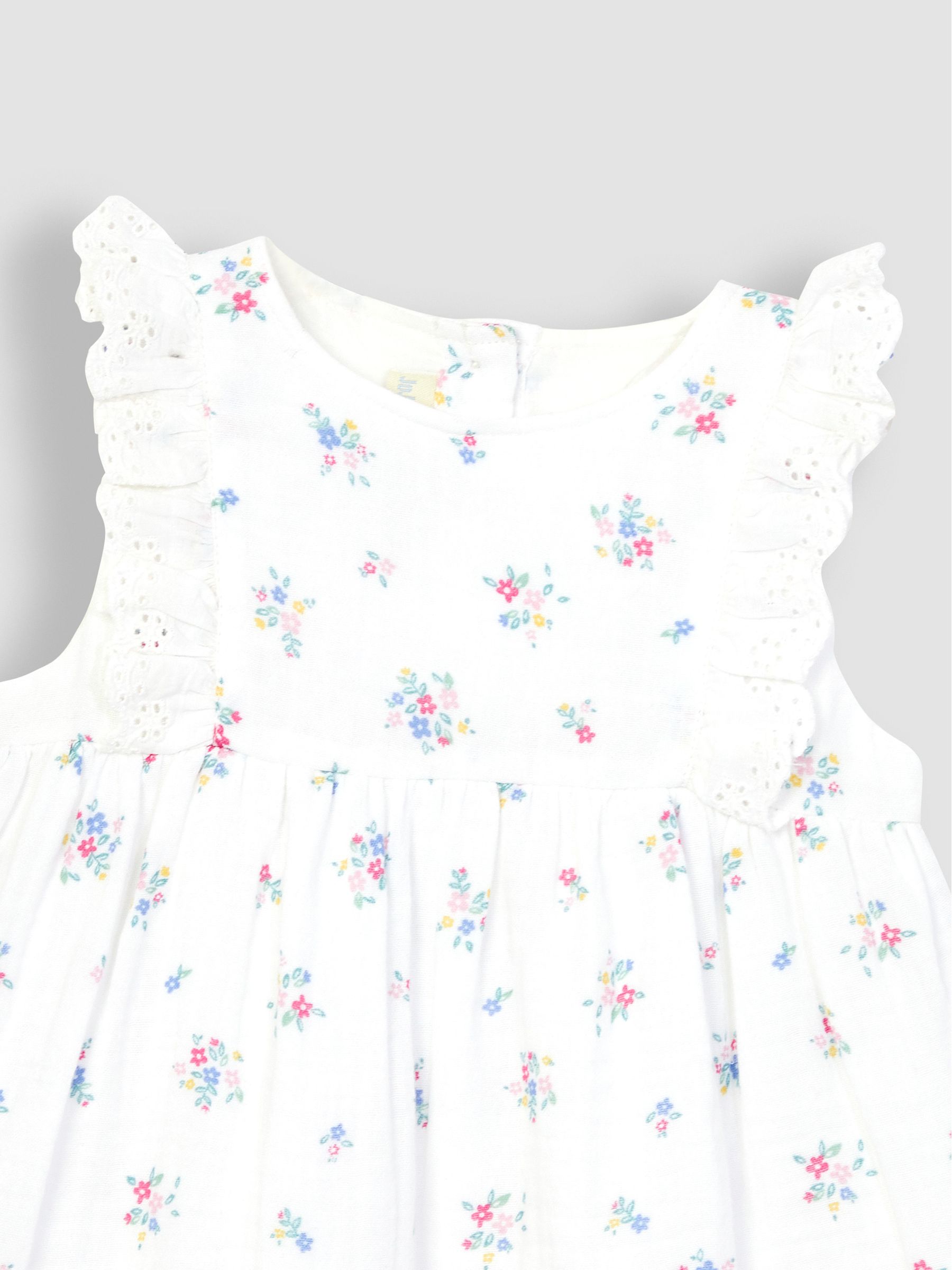 White 2-Piece Floral Cheesecloth Blouse & Trousers Set - Image 5 of 5