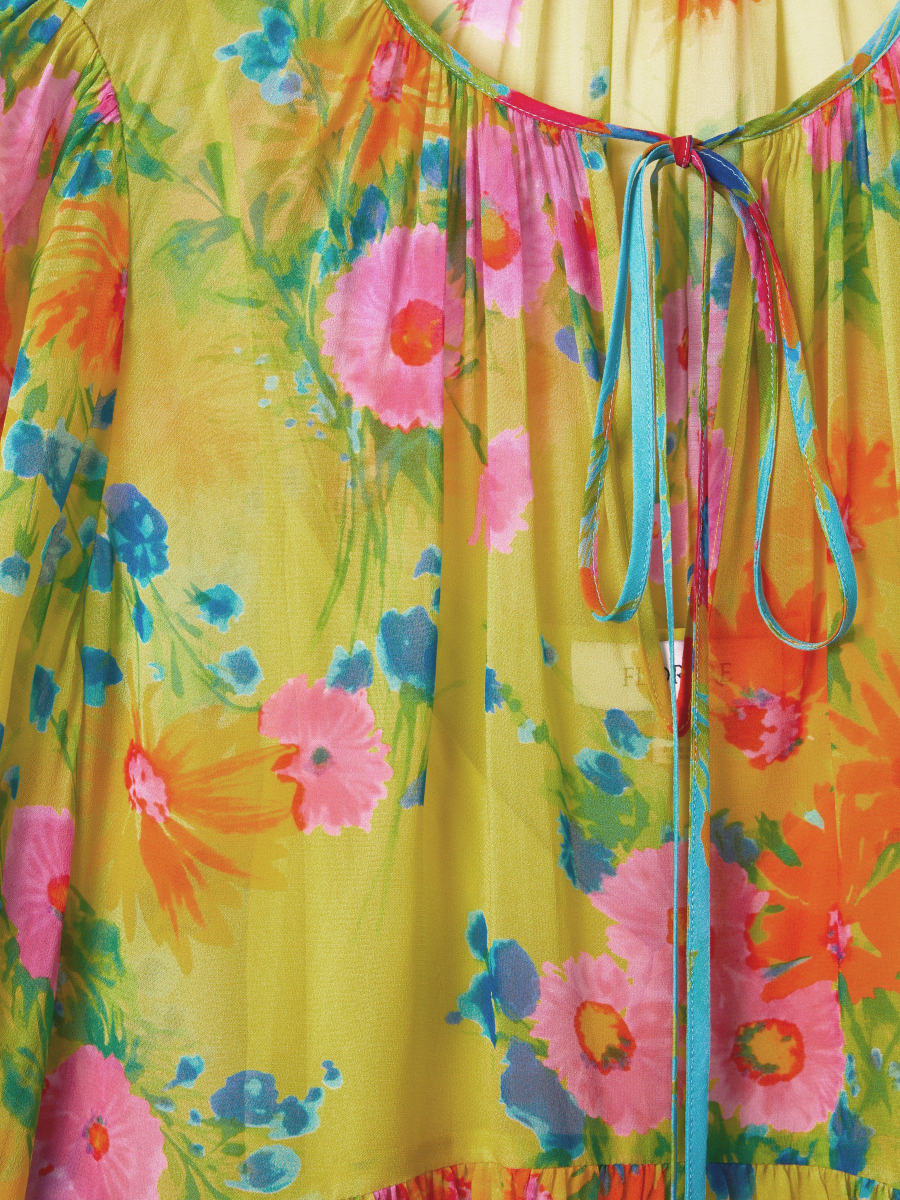 Florere Printed Tie Neck Blouse in Lime - Image 6 of 6