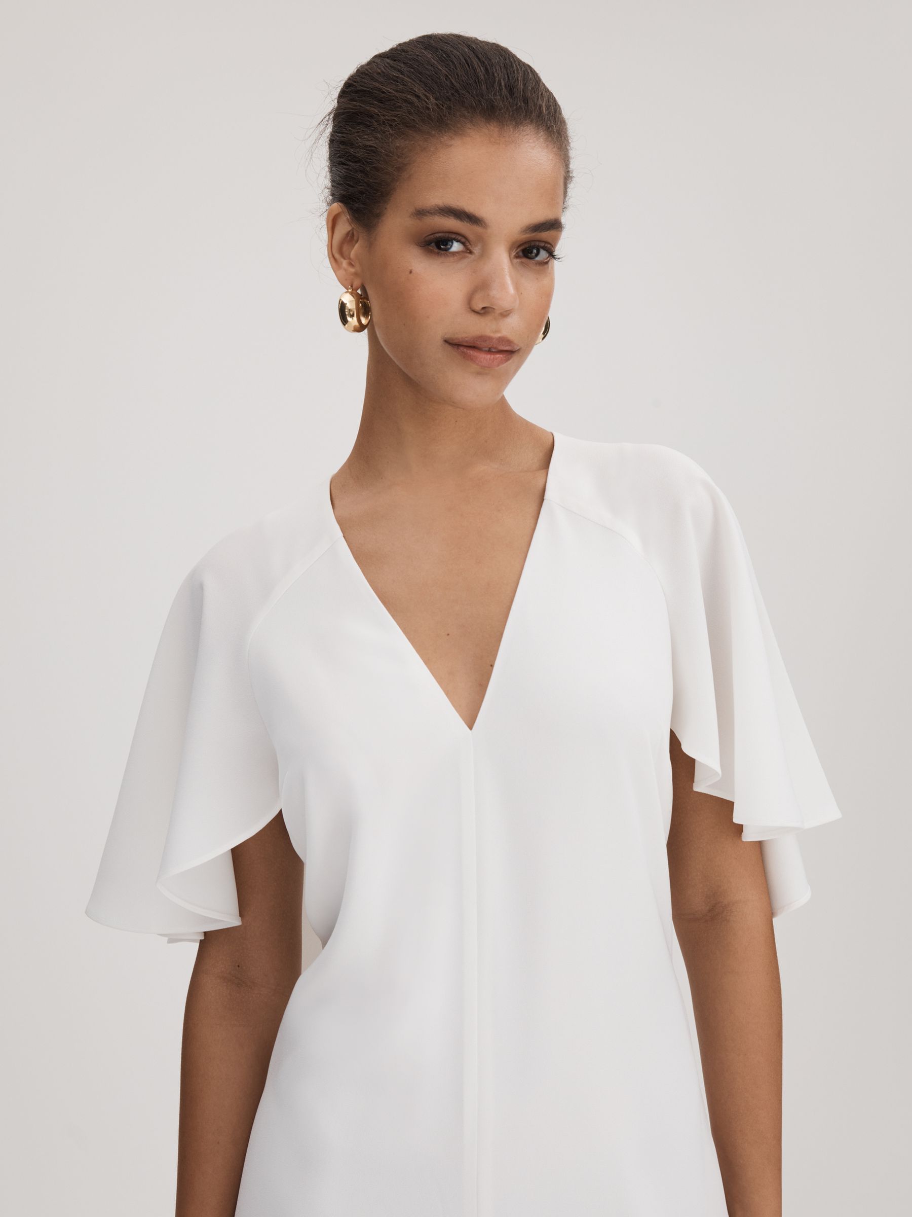 Florere Cape Wide Leg Jumpsuit in Ivory - Image 4 of 7