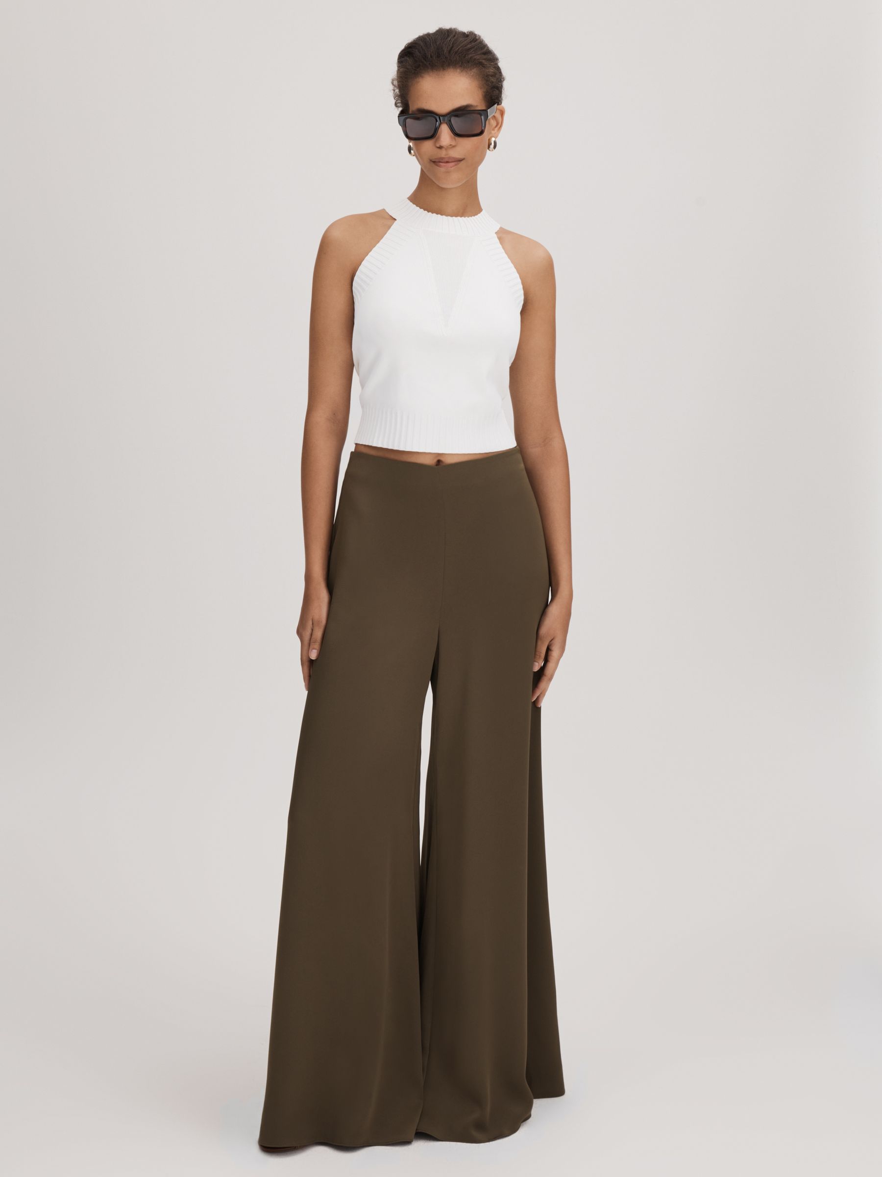 Florere Knitted Halter Neck Vest in Ivory - Image 3 of 5