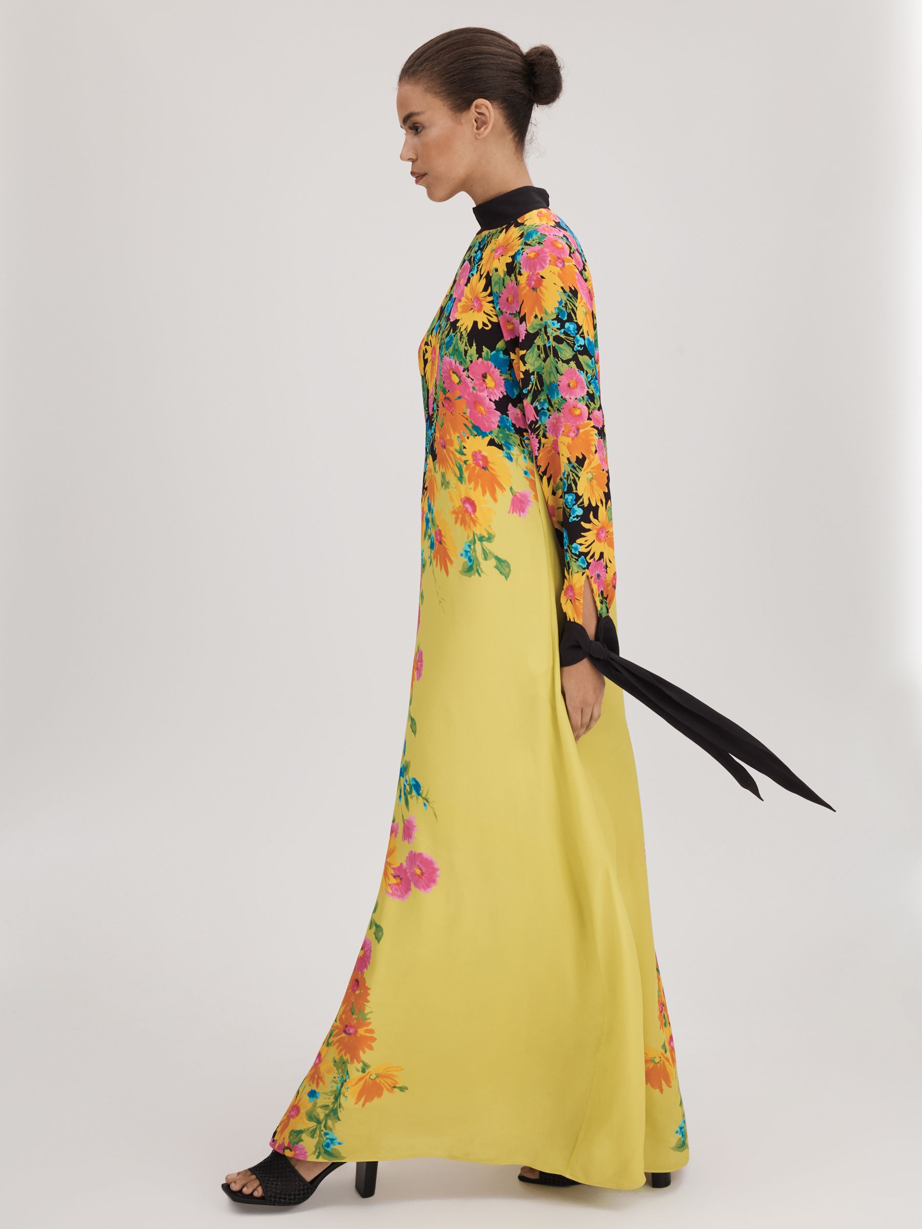 Florere Printed Tie Cuff Maxi Dress in Multi - Image 4 of 8