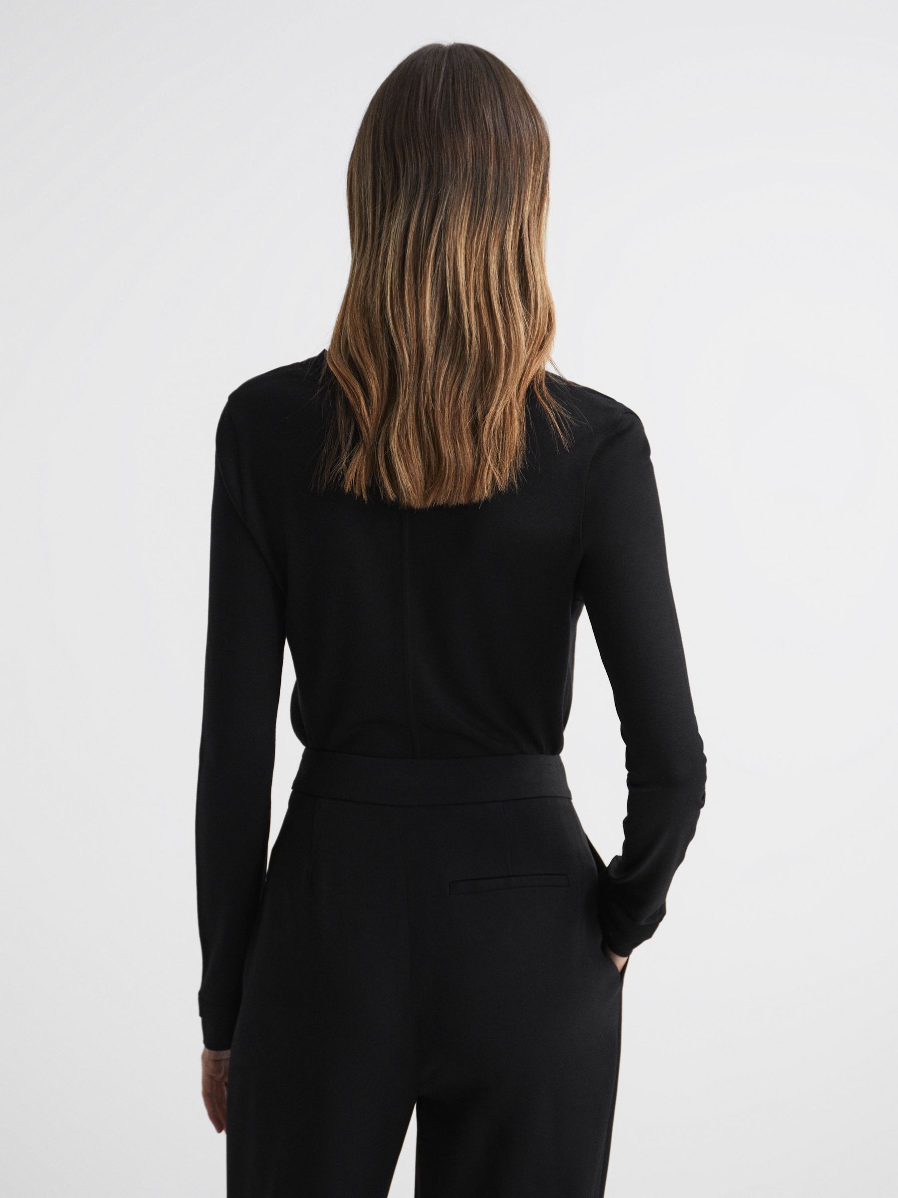 Jersey V-Neck Top in Black - Image 5 of 6