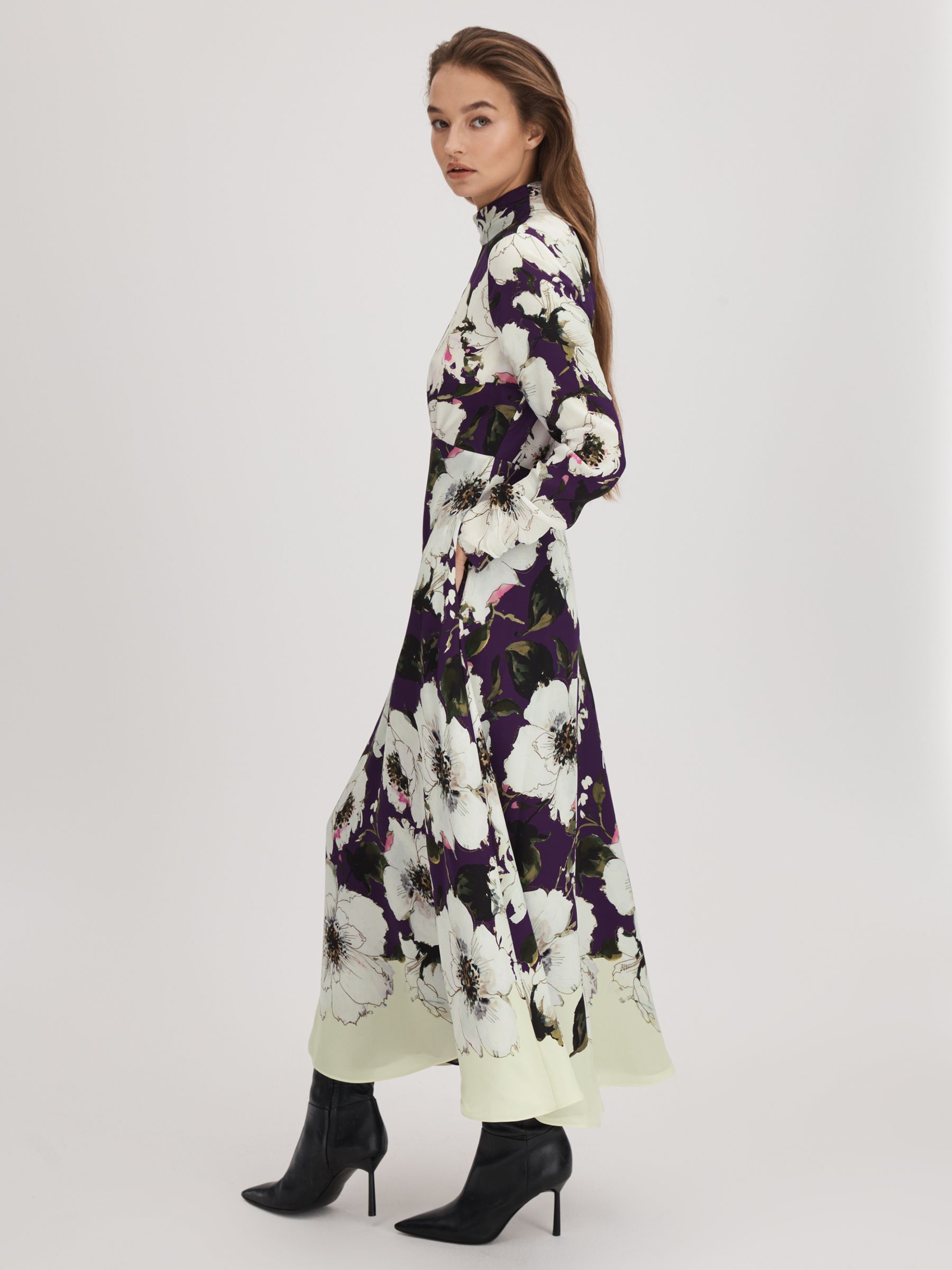 Florere Printed Zip Cuff Midi Dress in Blue/Khaki - Image 4 of 7