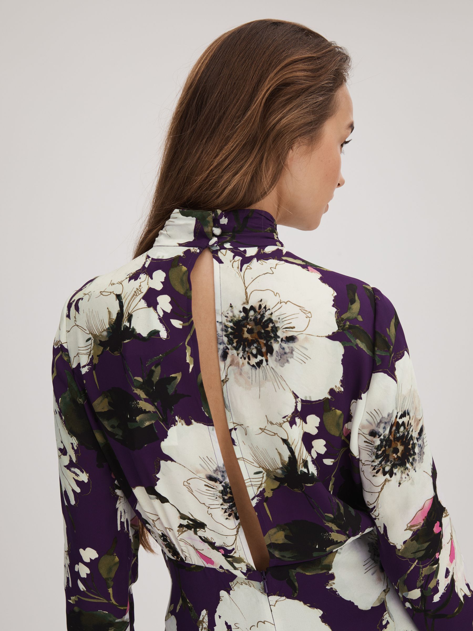 Florere Printed Zip Cuff Midi Dress in Blue/Khaki - Image 5 of 7
