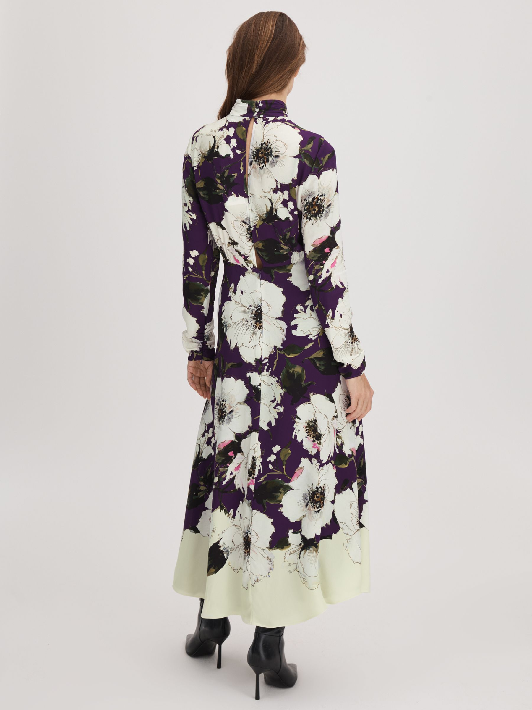 Florere Printed Zip Cuff Midi Dress in Blue/Khaki - Image 6 of 7