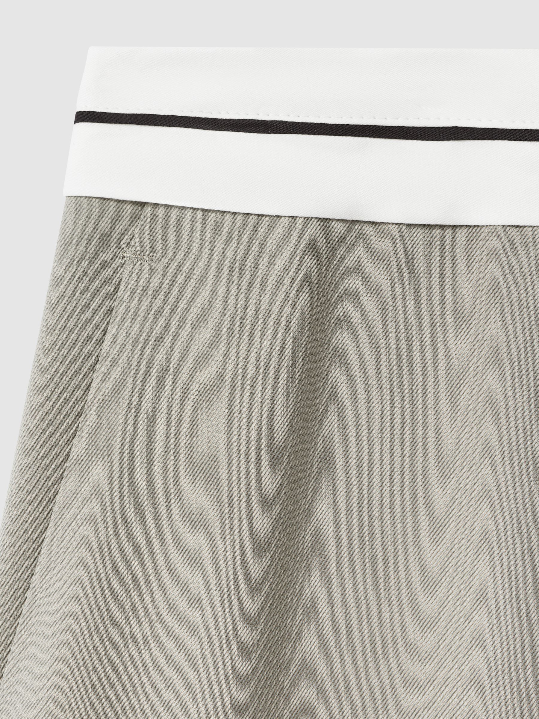 Contrast Waistband Wide Leg Suit Trousers in Green - Image 6 of 6