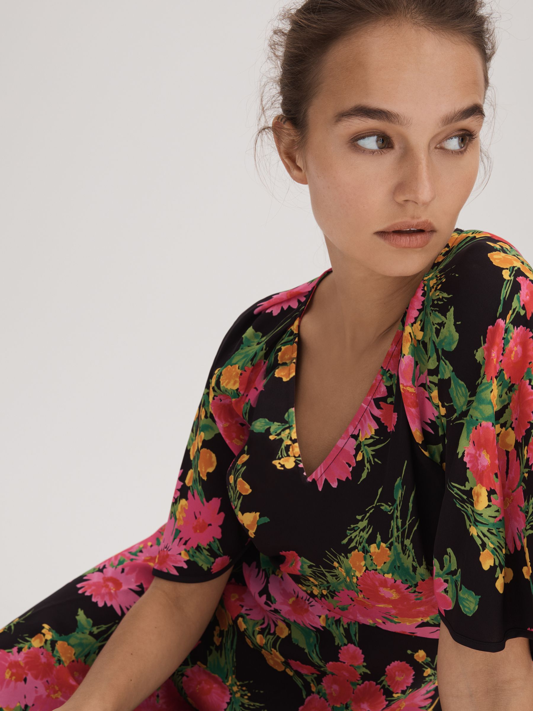 Florere Printed Cape Sleeve Mini Dress in Pink/Black - Image 4 of 6