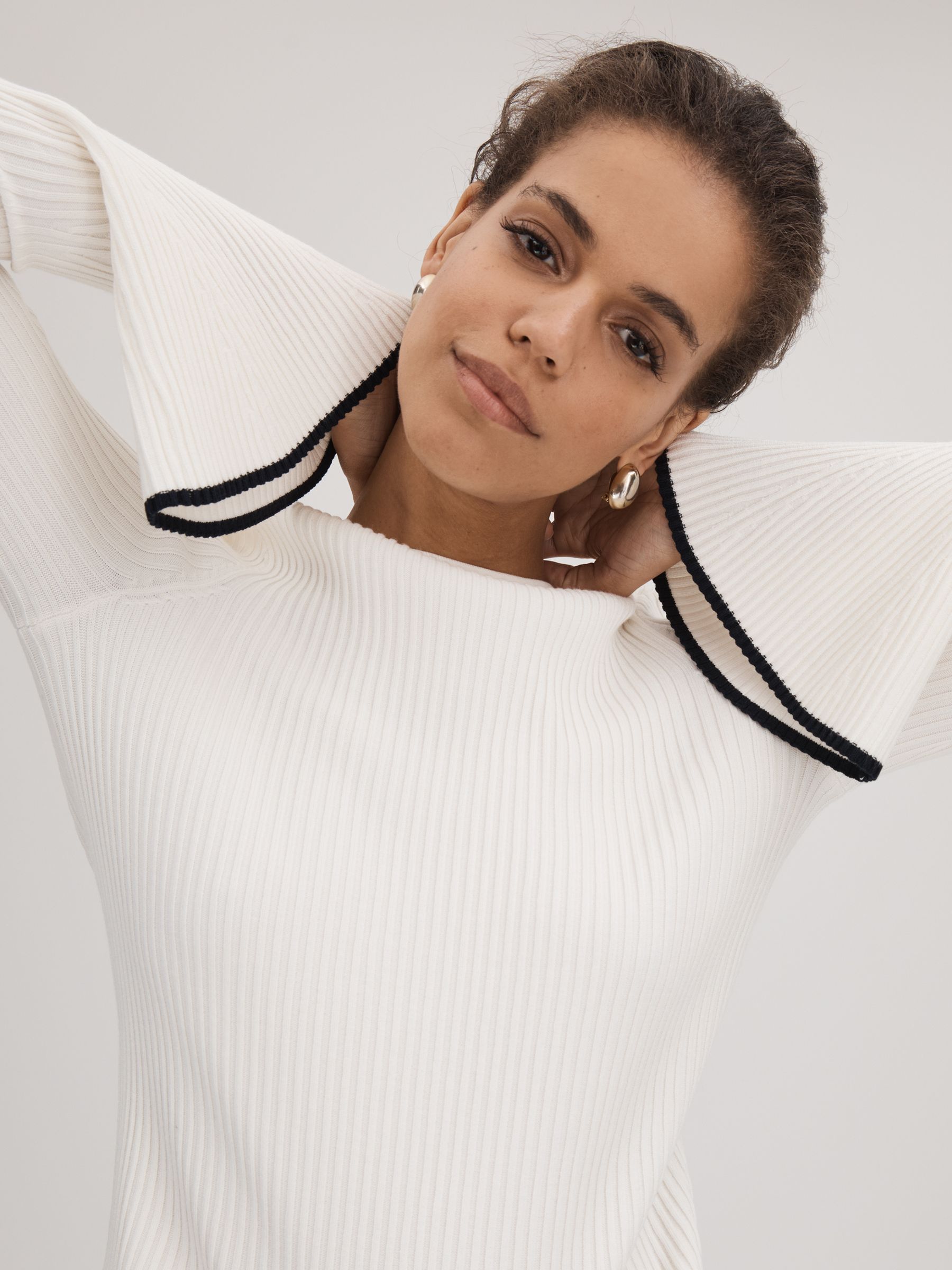 Florere Ribbed Fluted Cuff Jumper in Off White - Image 4 of 6