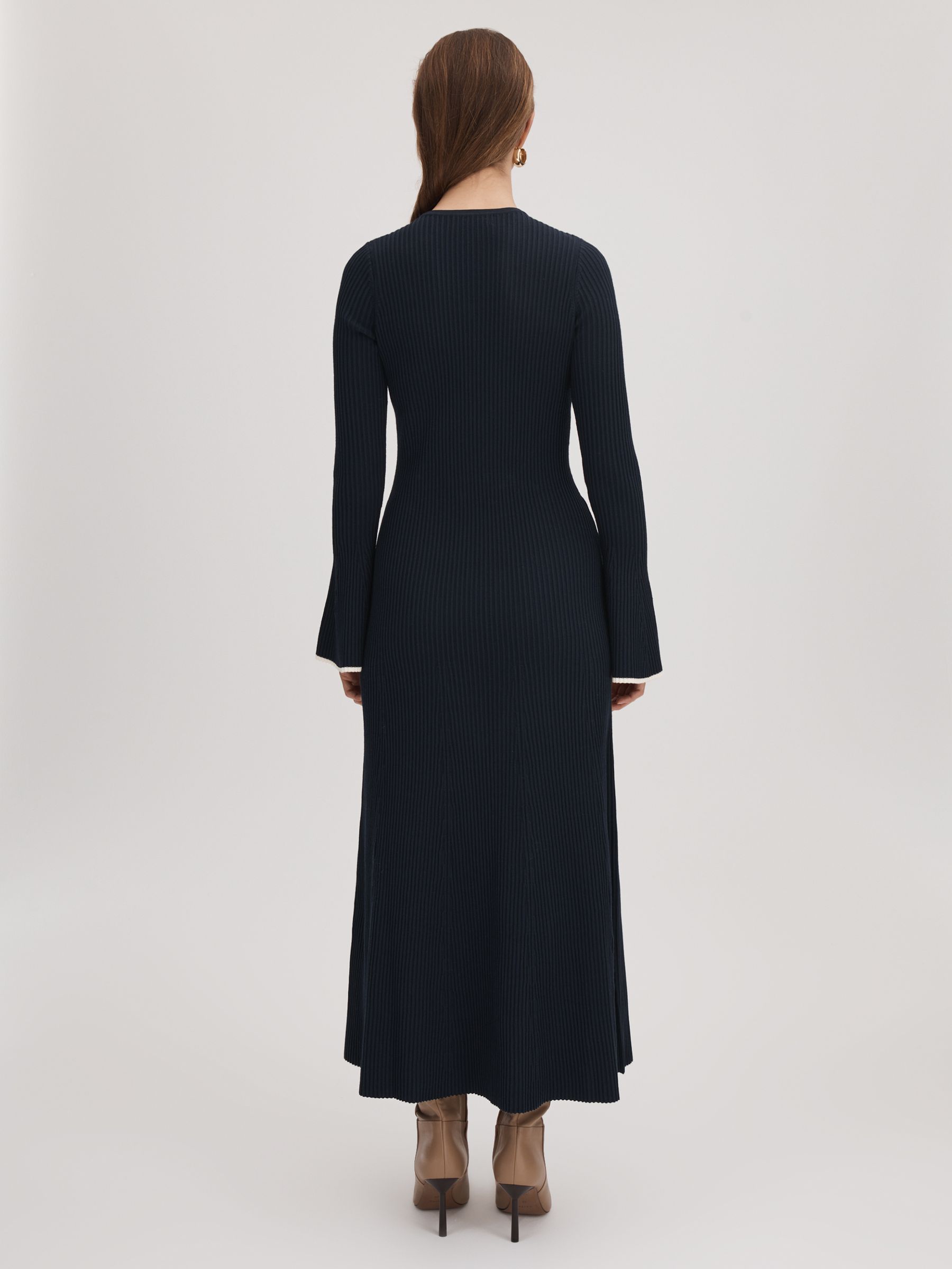 Florere Fitted Fluted Cuff Midi Dress in Navy - Image 5 of 7