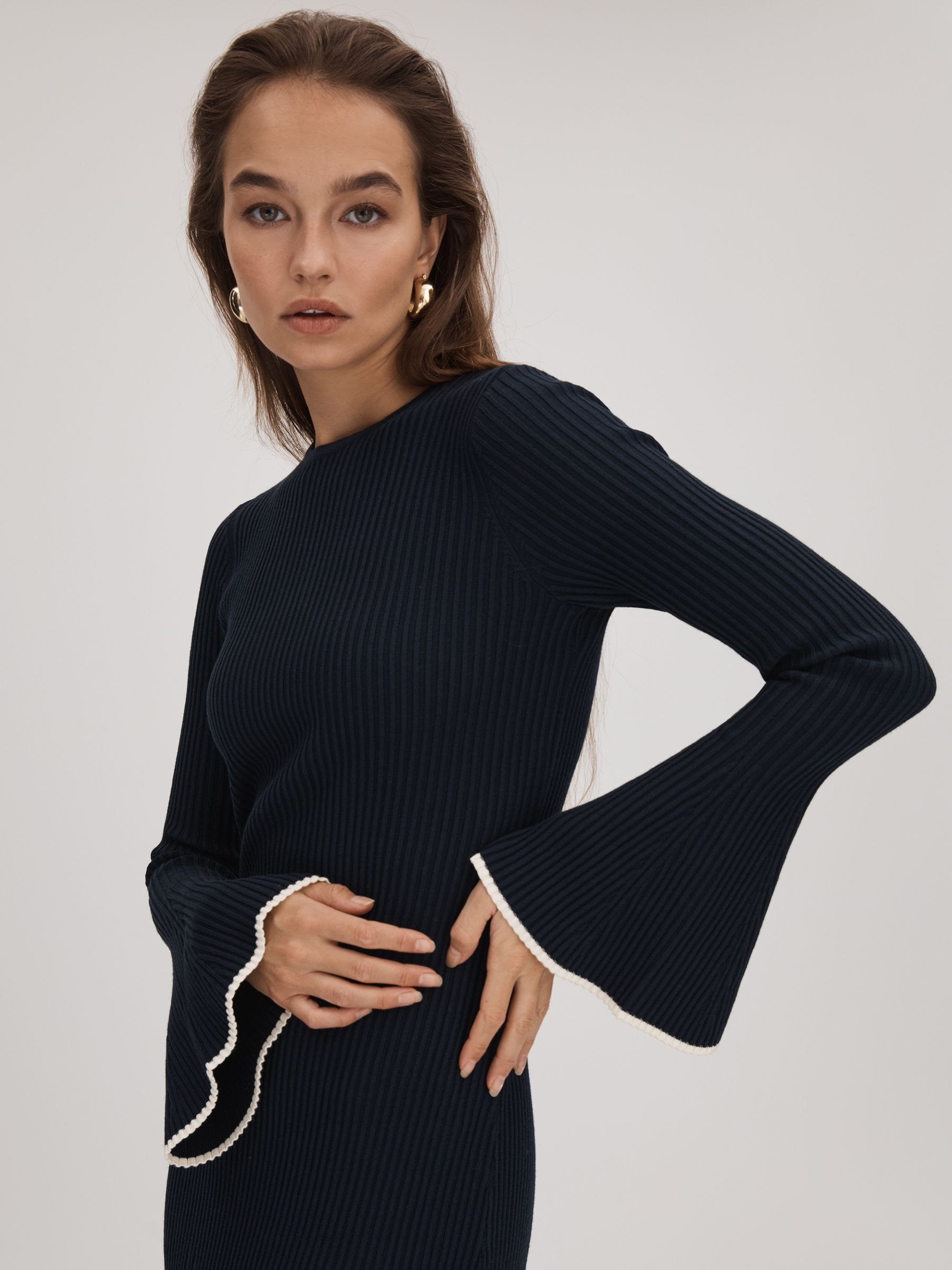 Florere Fitted Fluted Cuff Midi Dress in Navy - Image 6 of 7