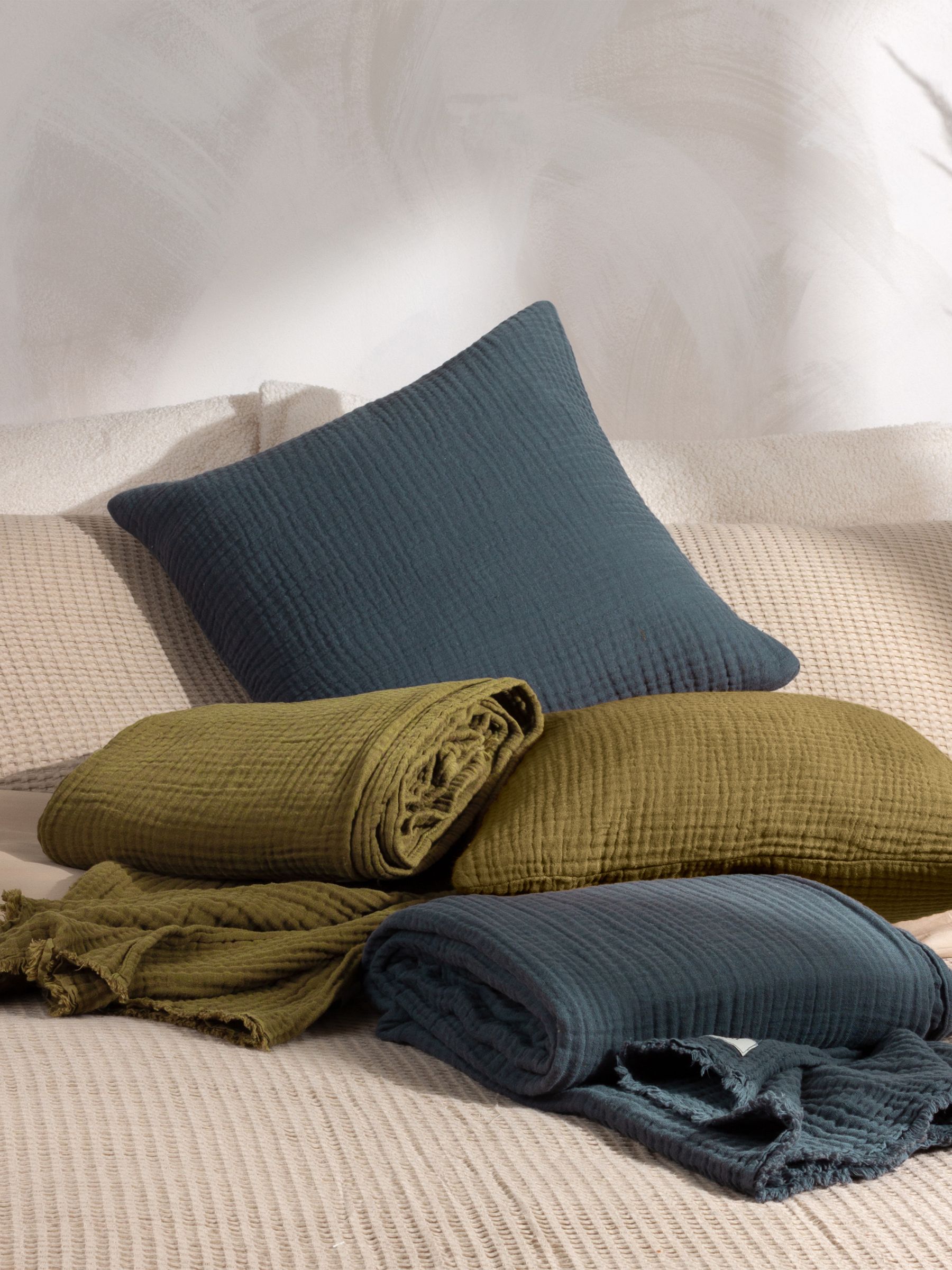 Yard Dusk Blue Lark 4 Layer Muslin Crinkle 100% Cotton Throw - Image 2 of 6