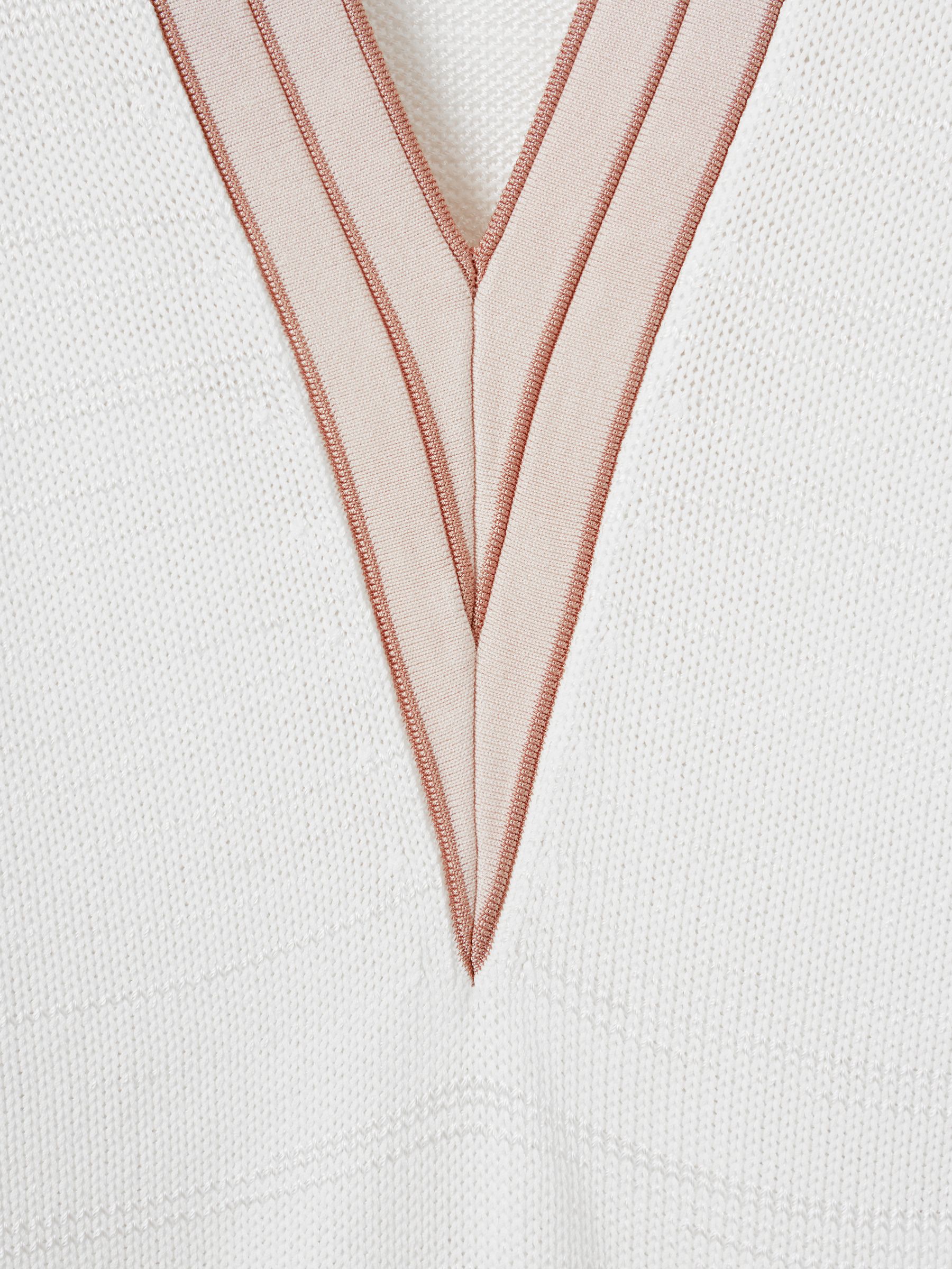 Contrast V-Neck Jumper in Light Pink - Image 6 of 6