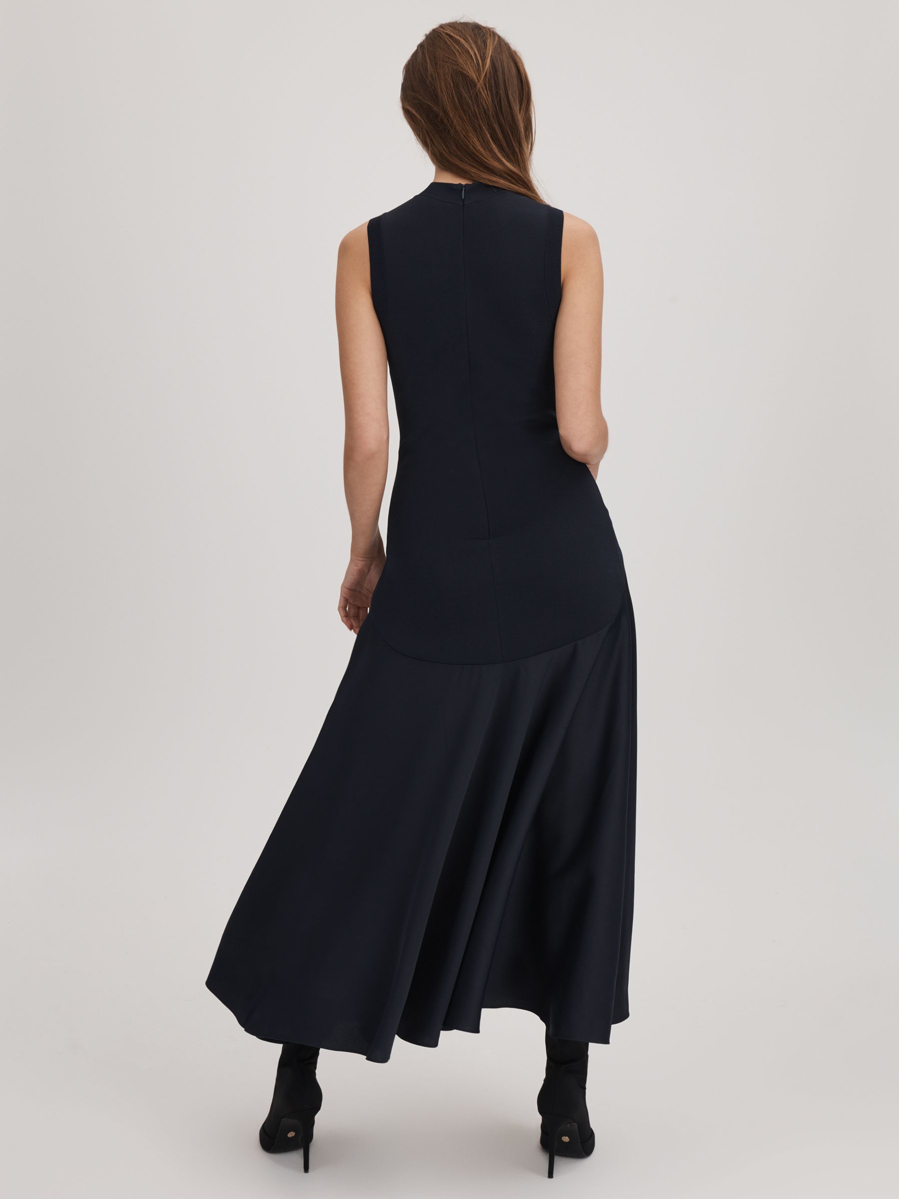 Florere Fit-and-Flare Midi Dress in Navy - Image 5 of 7