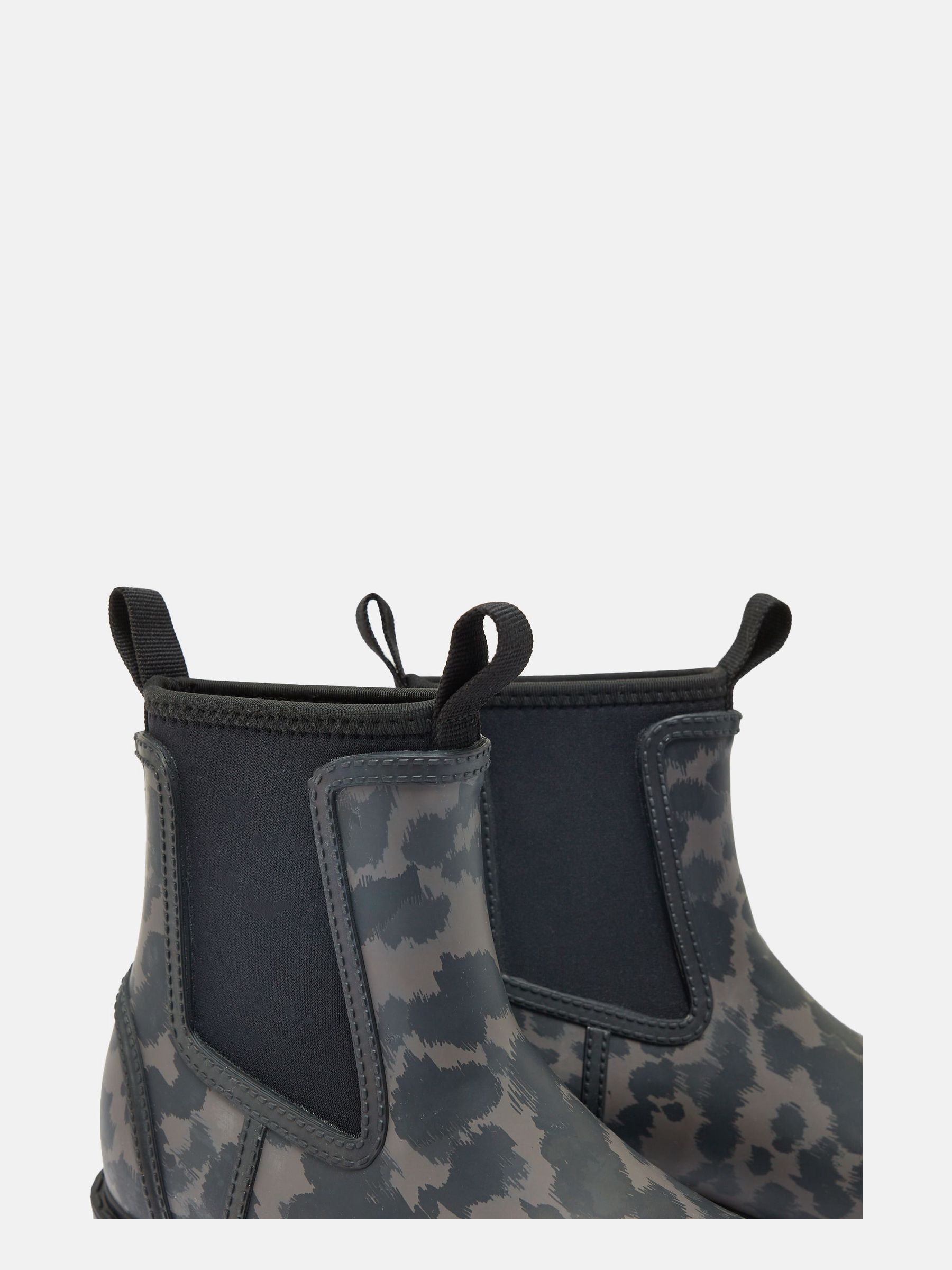 Oakfield Black/Animal Short Neoprene-Lined Ankle Wellies - Image 6 of 6