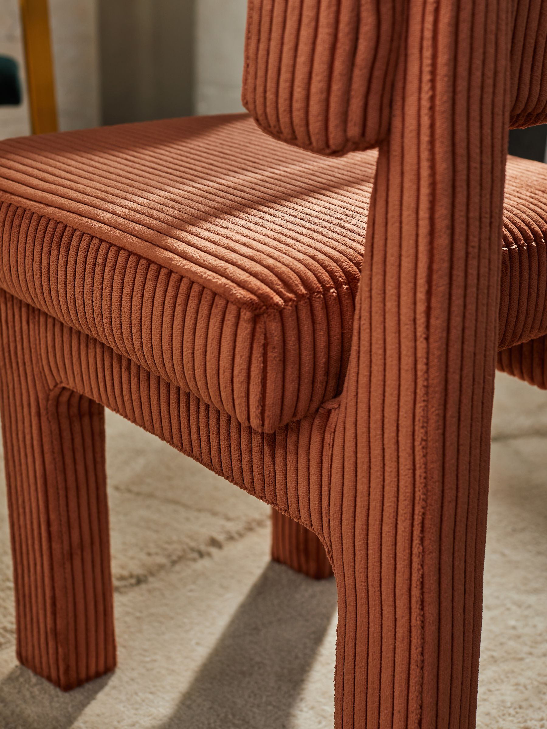 Set of 2 Savea Dining Chairs in Velvet in Orange - Image 5 of 5