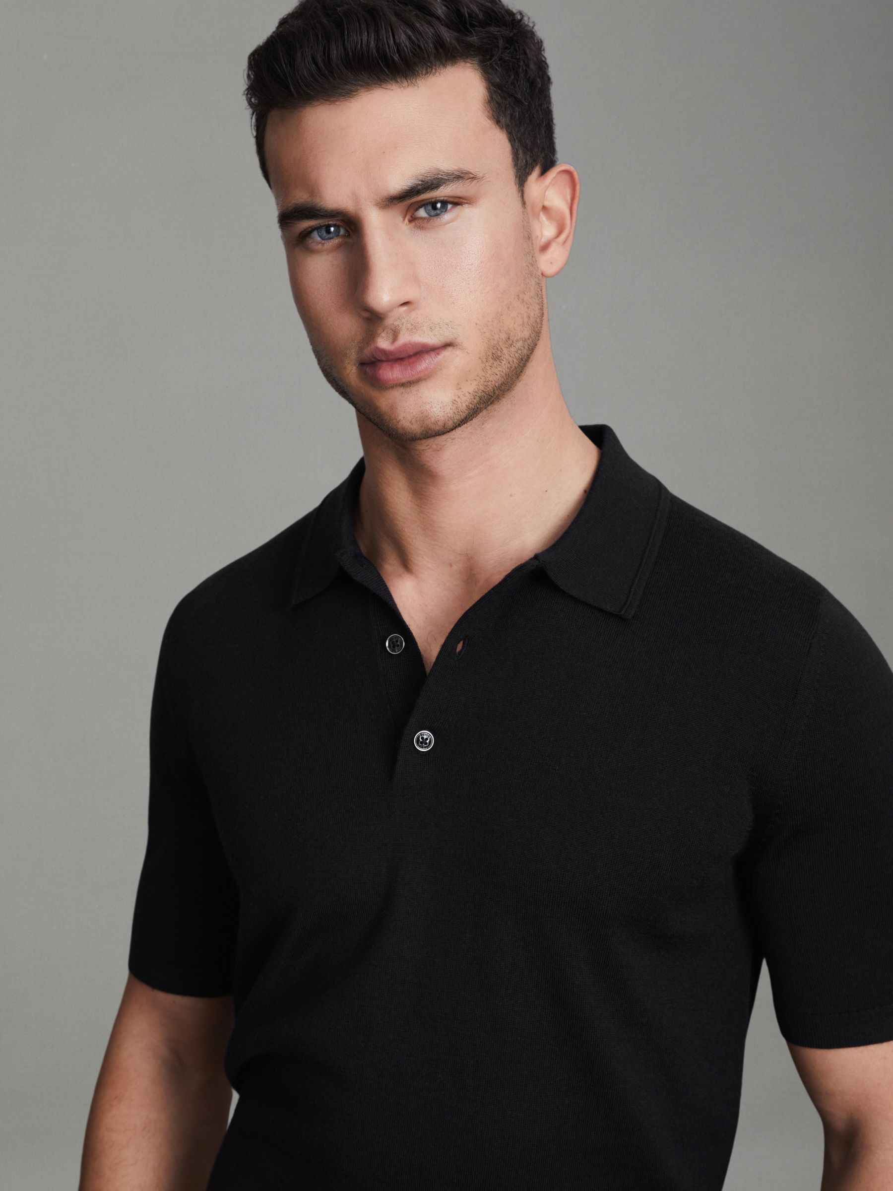 Merino Wool Polo Shirt in Navy - Image 4 of 5