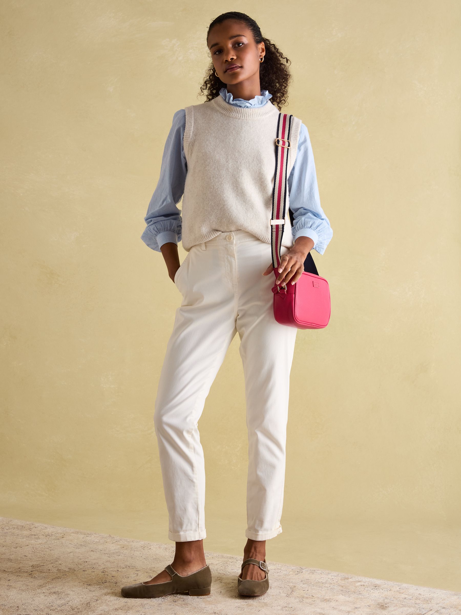 Trent Pink Cross Body Bag - Image 6 of 8