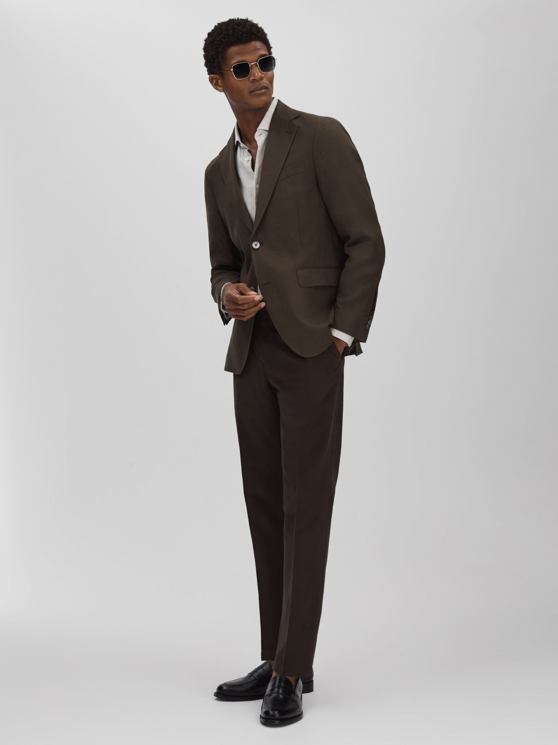 Oscar Jacobson Slim Fit Adjustable Cotton Trousers in Dark Brown - Image 3 of 6