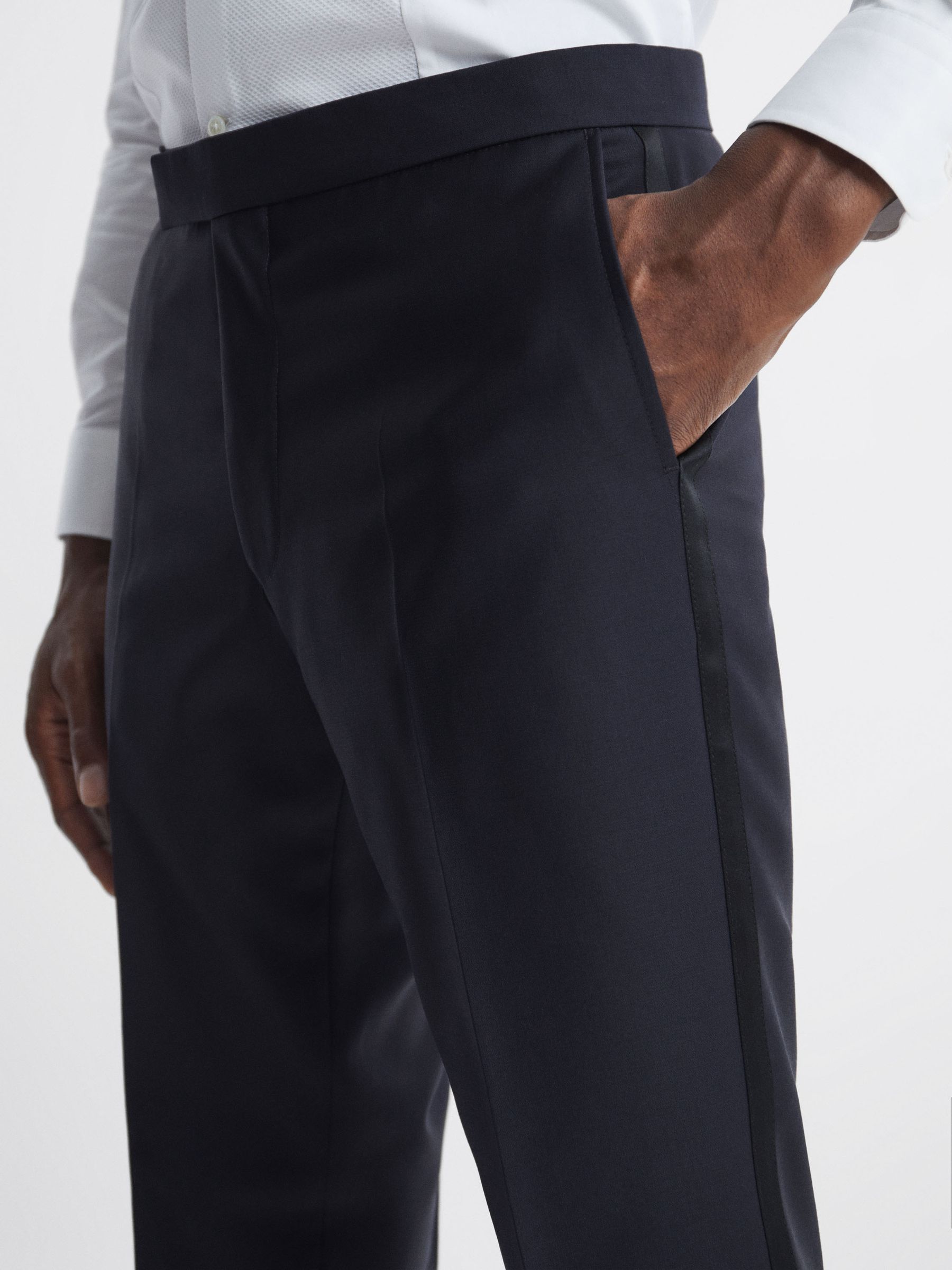 Oscar Jacobson Slim Fit Wool Blend Trousers in Navy - Image 4 of 6