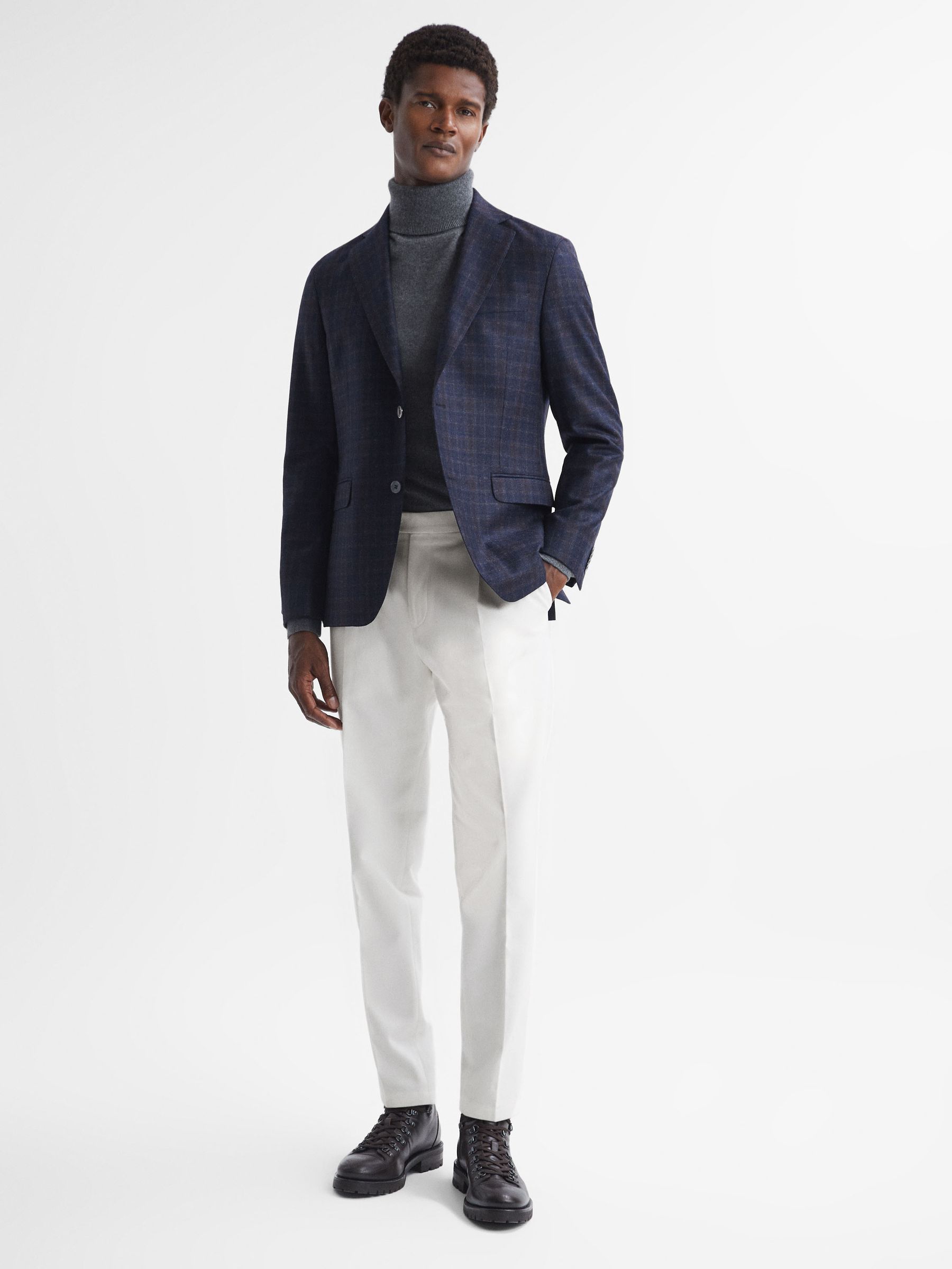 Oscar Jacobson Slim Fit Adjustable Cotton Trousers in Snow White - Image 3 of 5