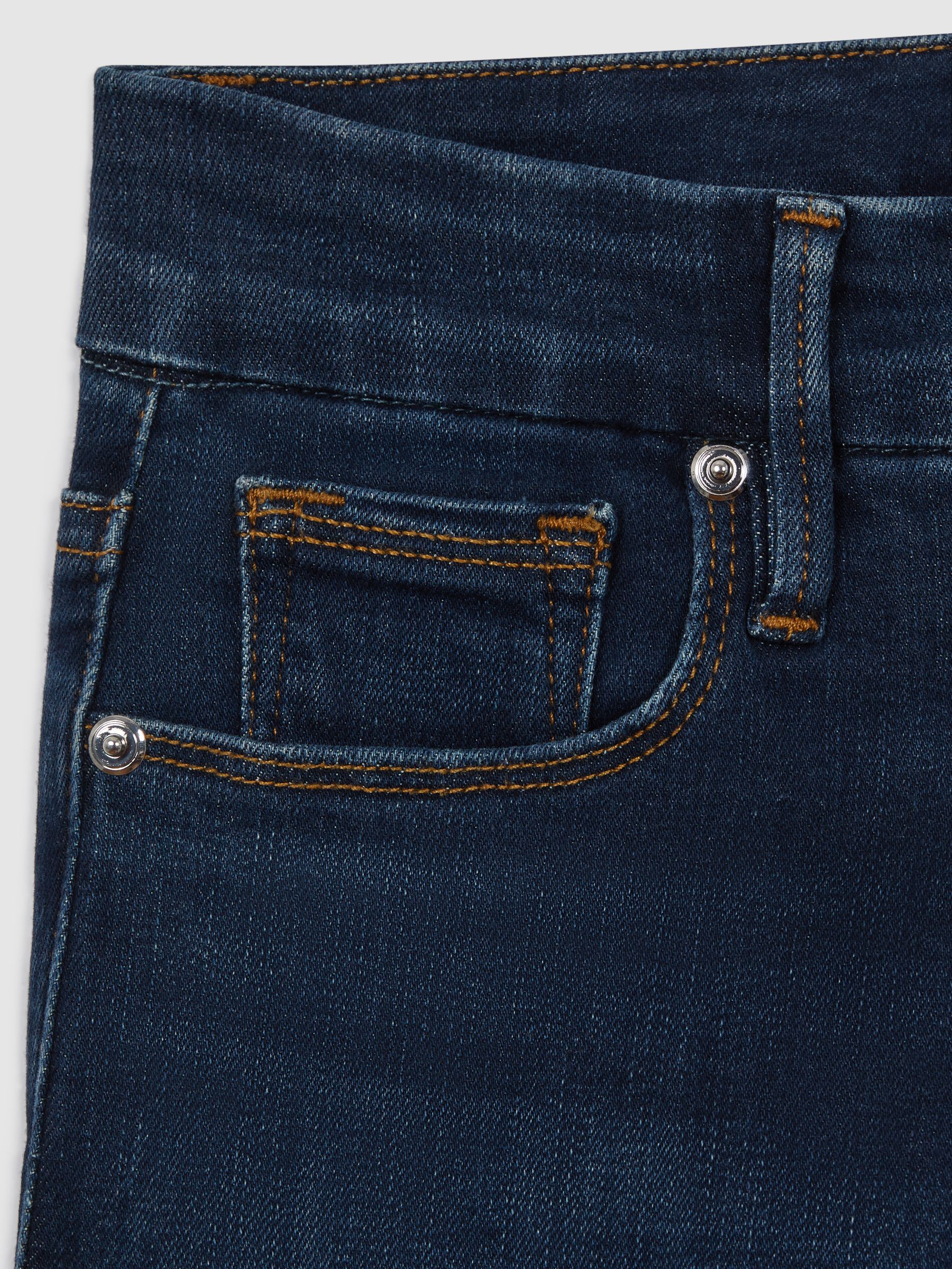 Good American Slim Fit Cropped Jeans in Blue - Image 7 of 7