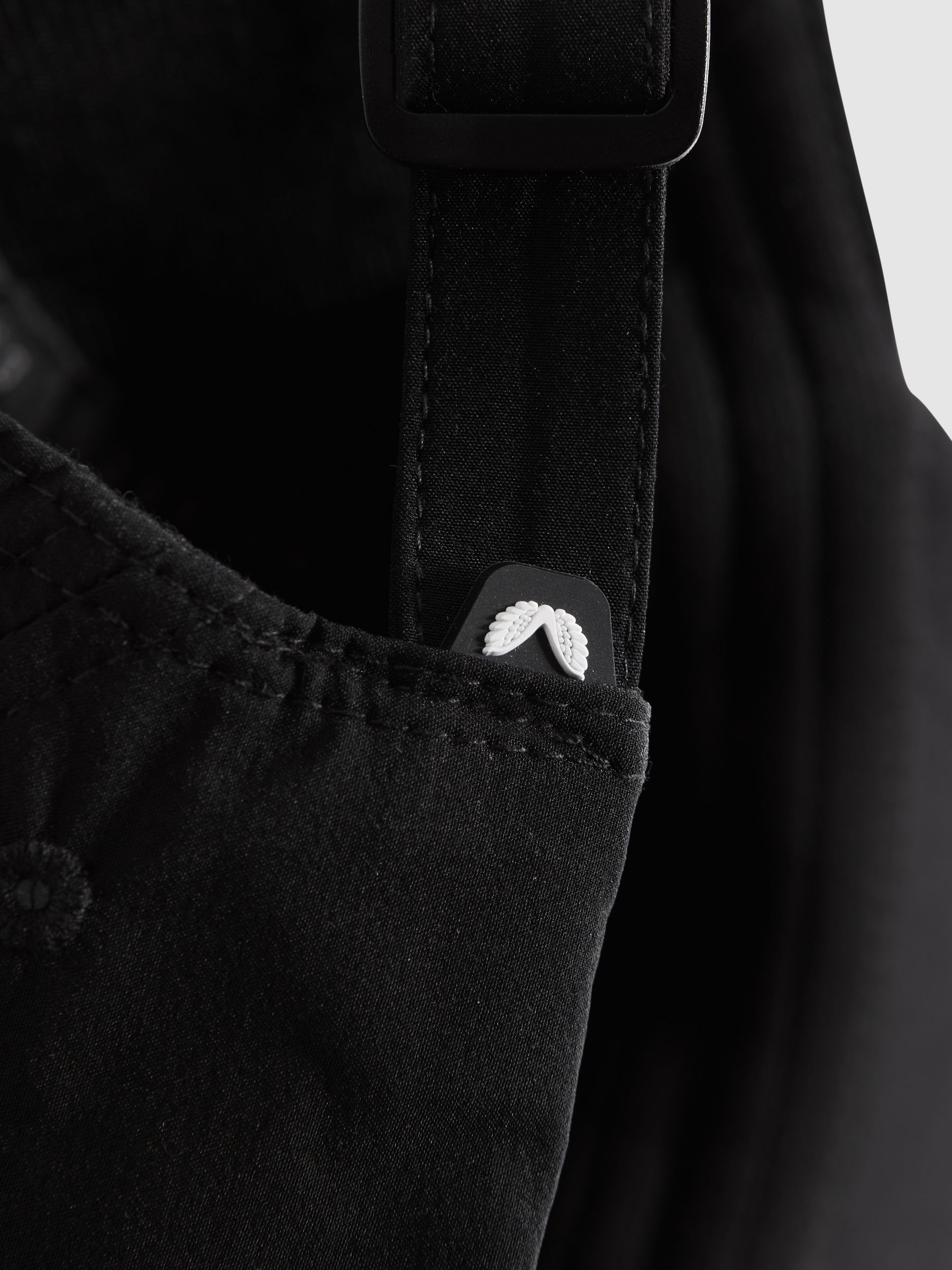 Castore Water Repellent Baseball Cap in Onyx Black - Image 4 of 4