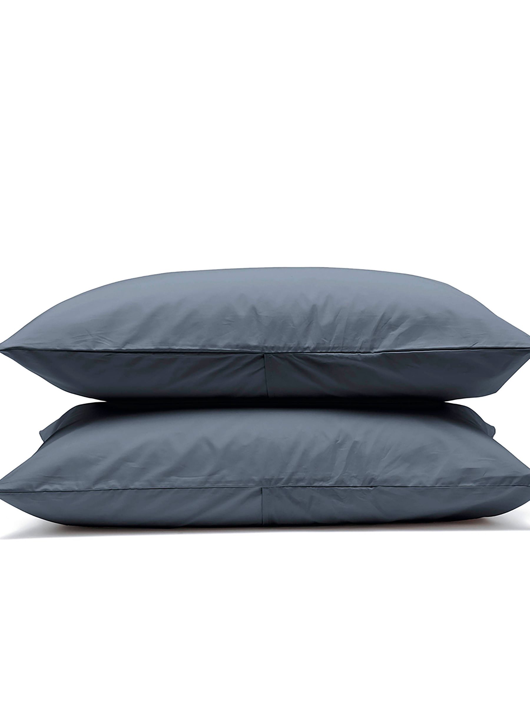 Bedfolk Set of 2 Blue Classic Cotton Pillowcases - Image 4 of 6