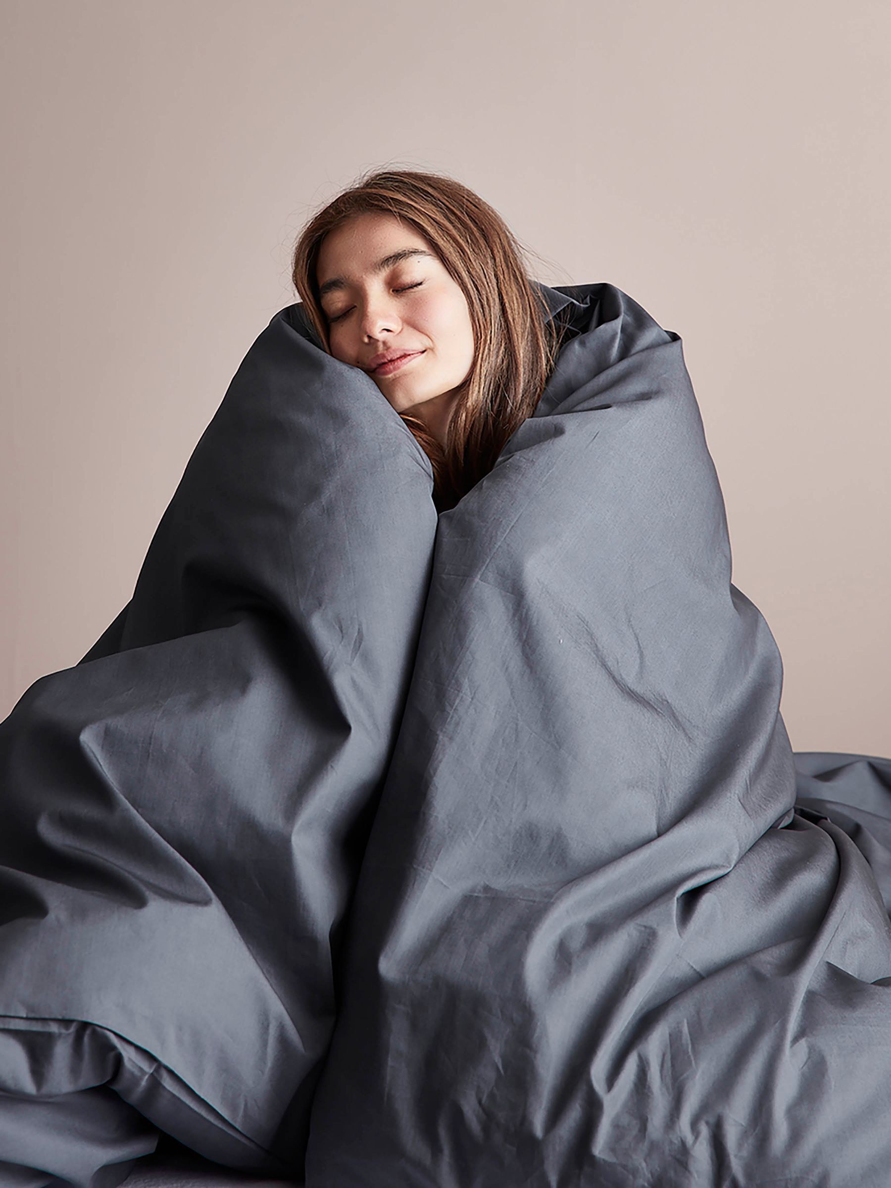 Bedfolk Blue Classic Cotton Duvet Cover - Image 4 of 6