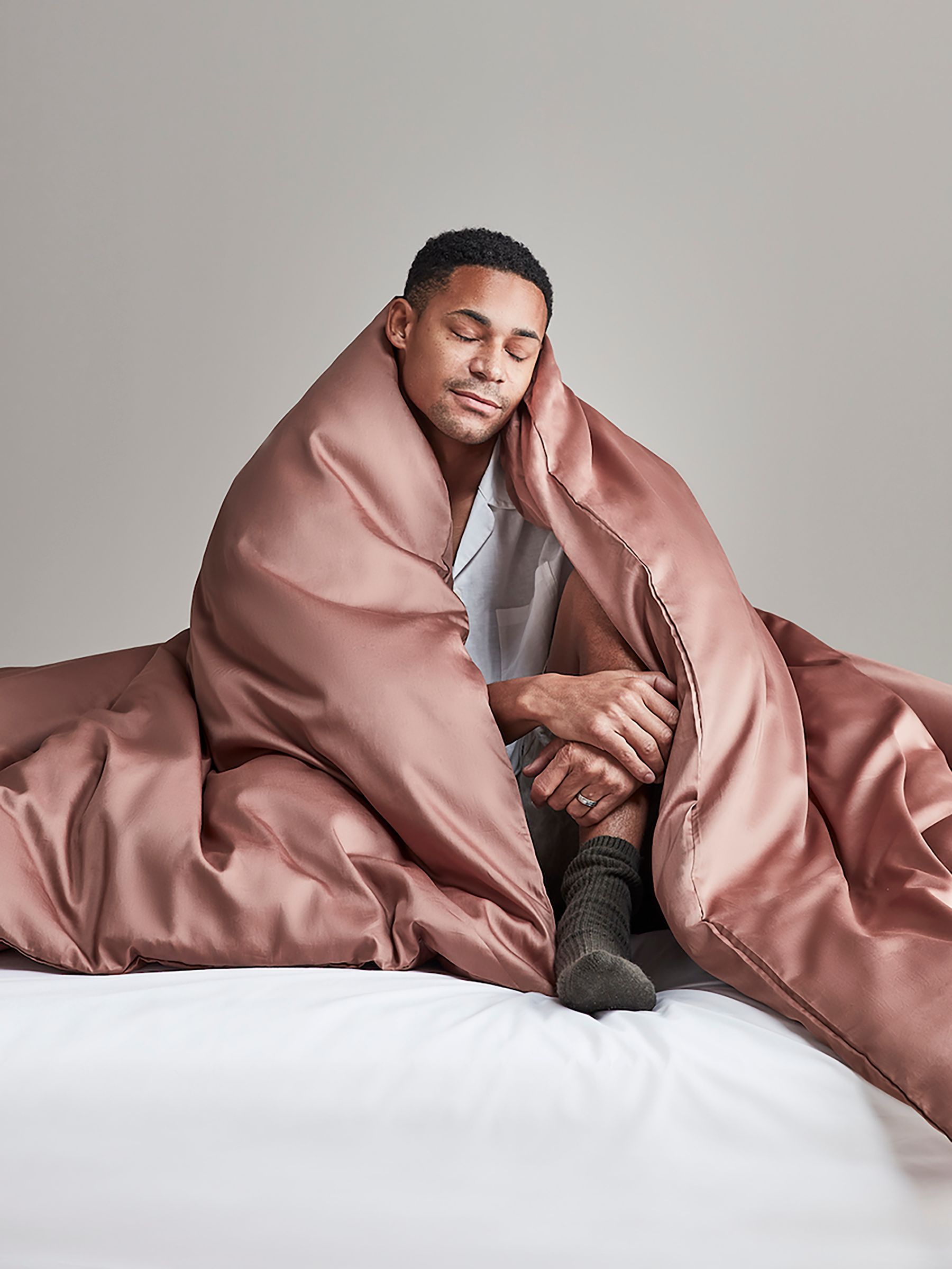 Bedfolk Orange Luxe Cotton Duvet Cover - Image 2 of 4