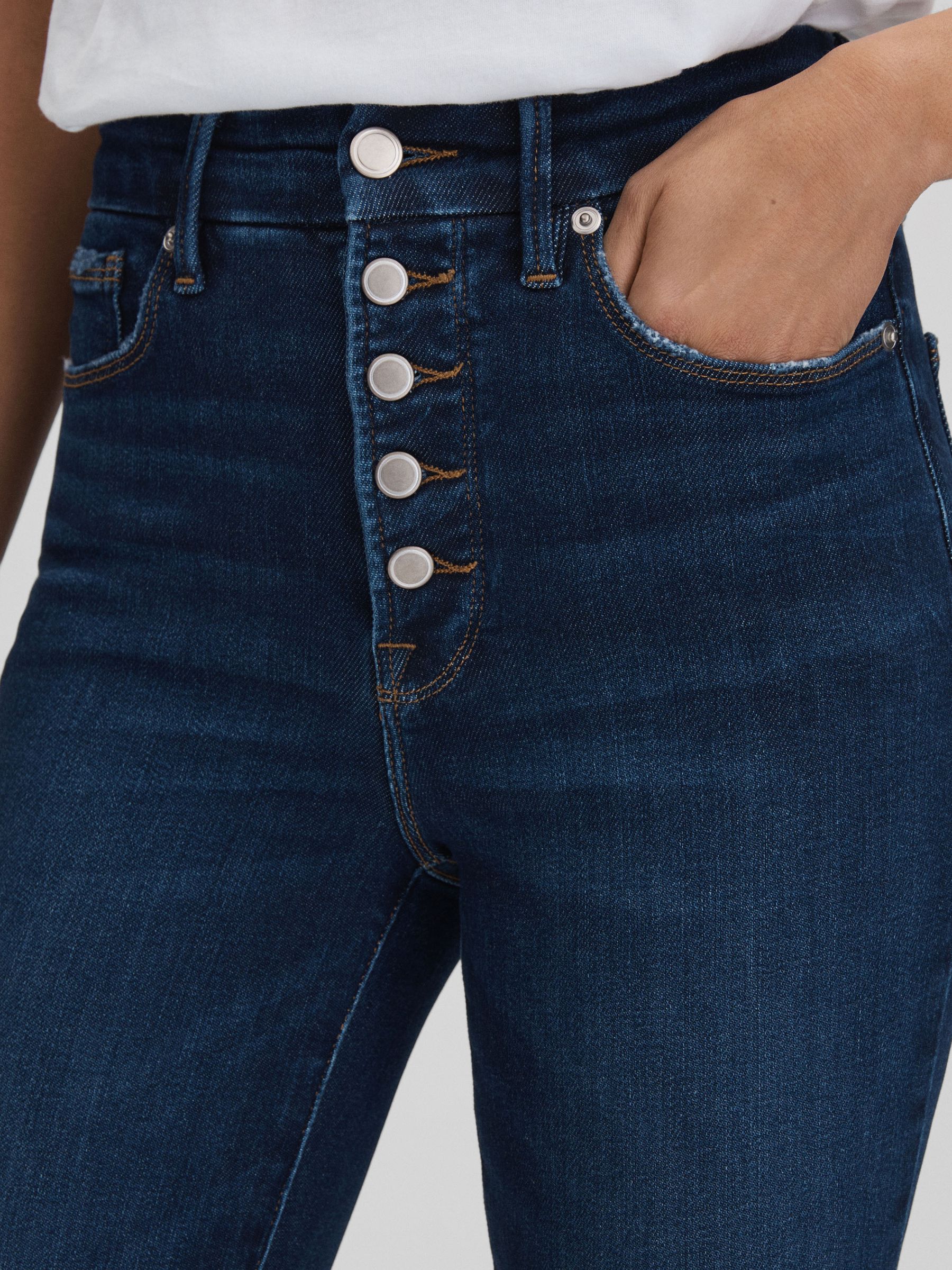 Good American Exposed Buttons Skinny Jeans in Indigo - Image 4 of 6