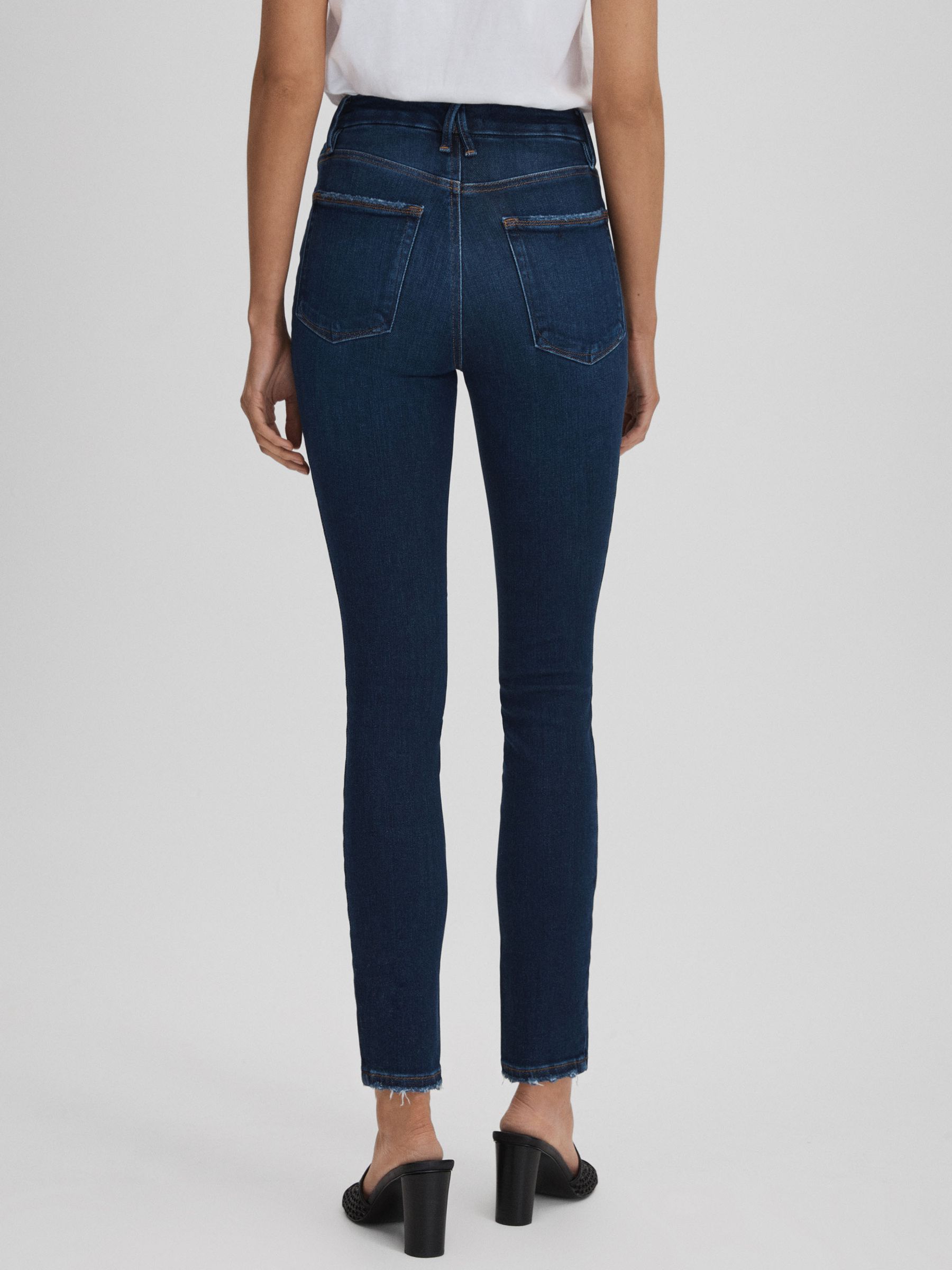 Good American Exposed Buttons Skinny Jeans in Indigo - Image 5 of 6