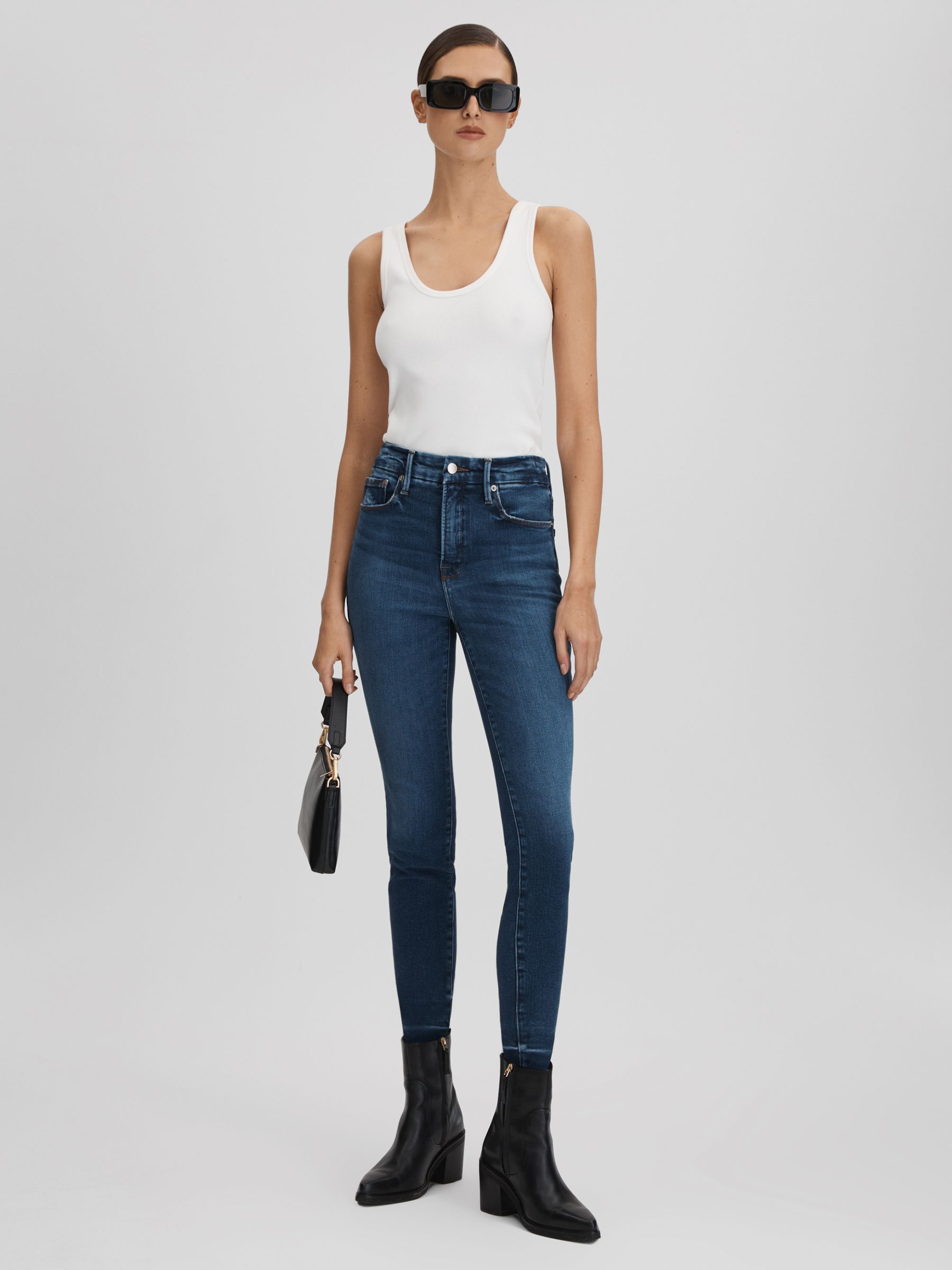 Good American Distressed Skinny Jeans in Indigo - Image 7 of 8