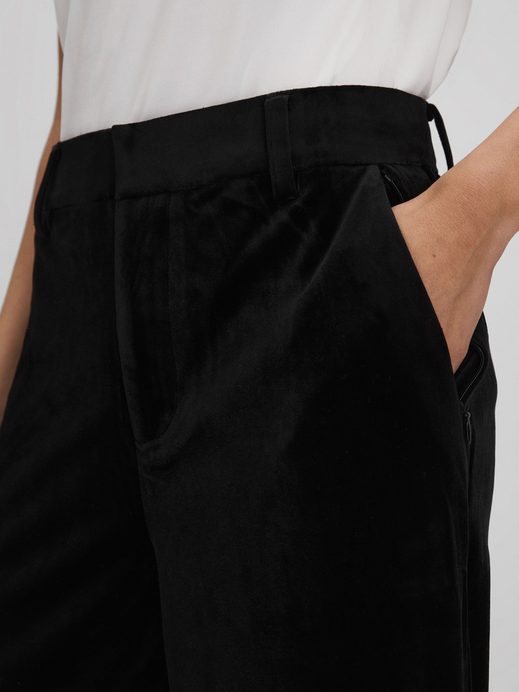 Good American Velvet Wide Leg Suit Trousers in Black - Image 4 of 7