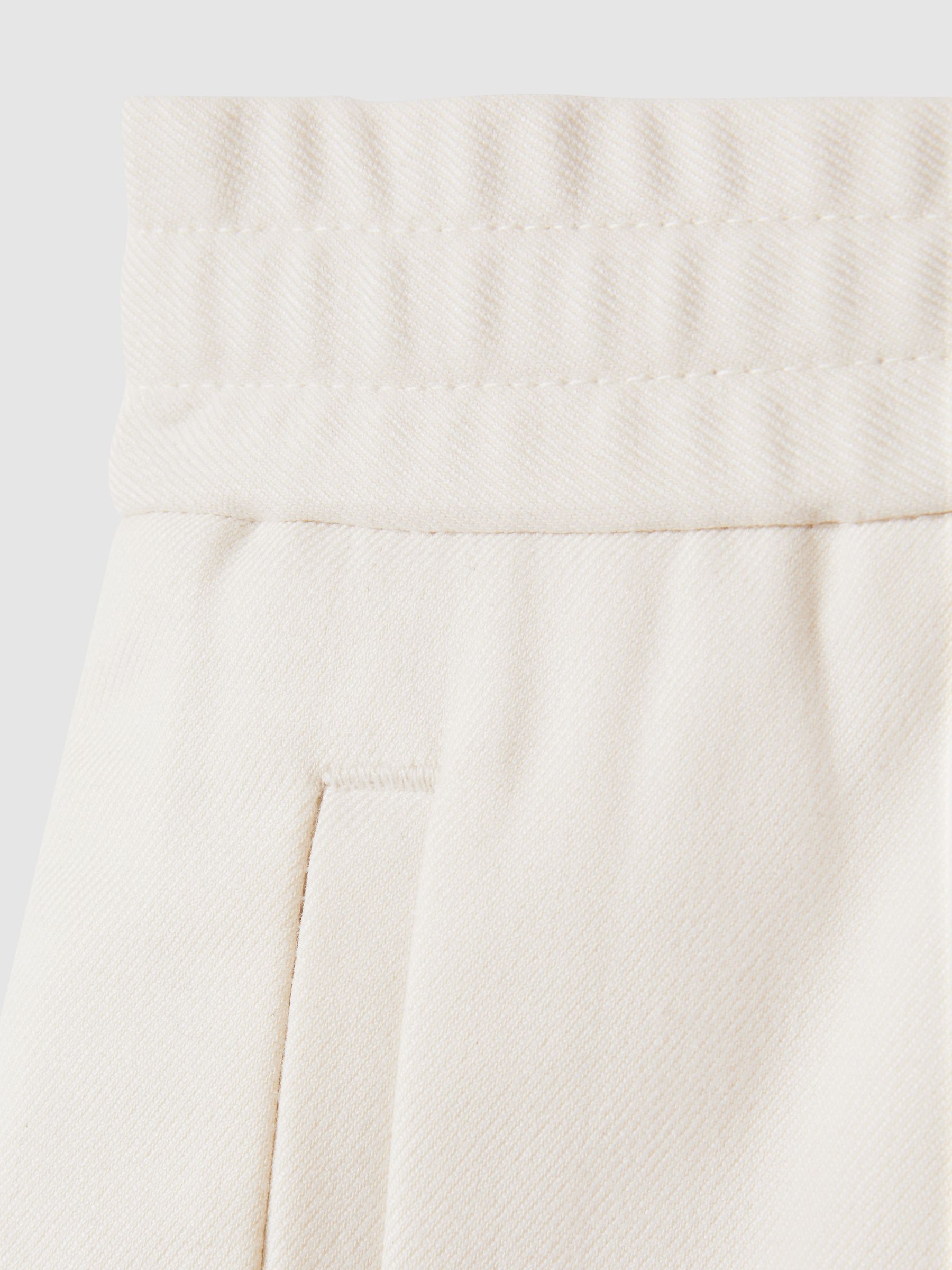 Relaxed Drawstring Shorts in White - Image 6 of 6