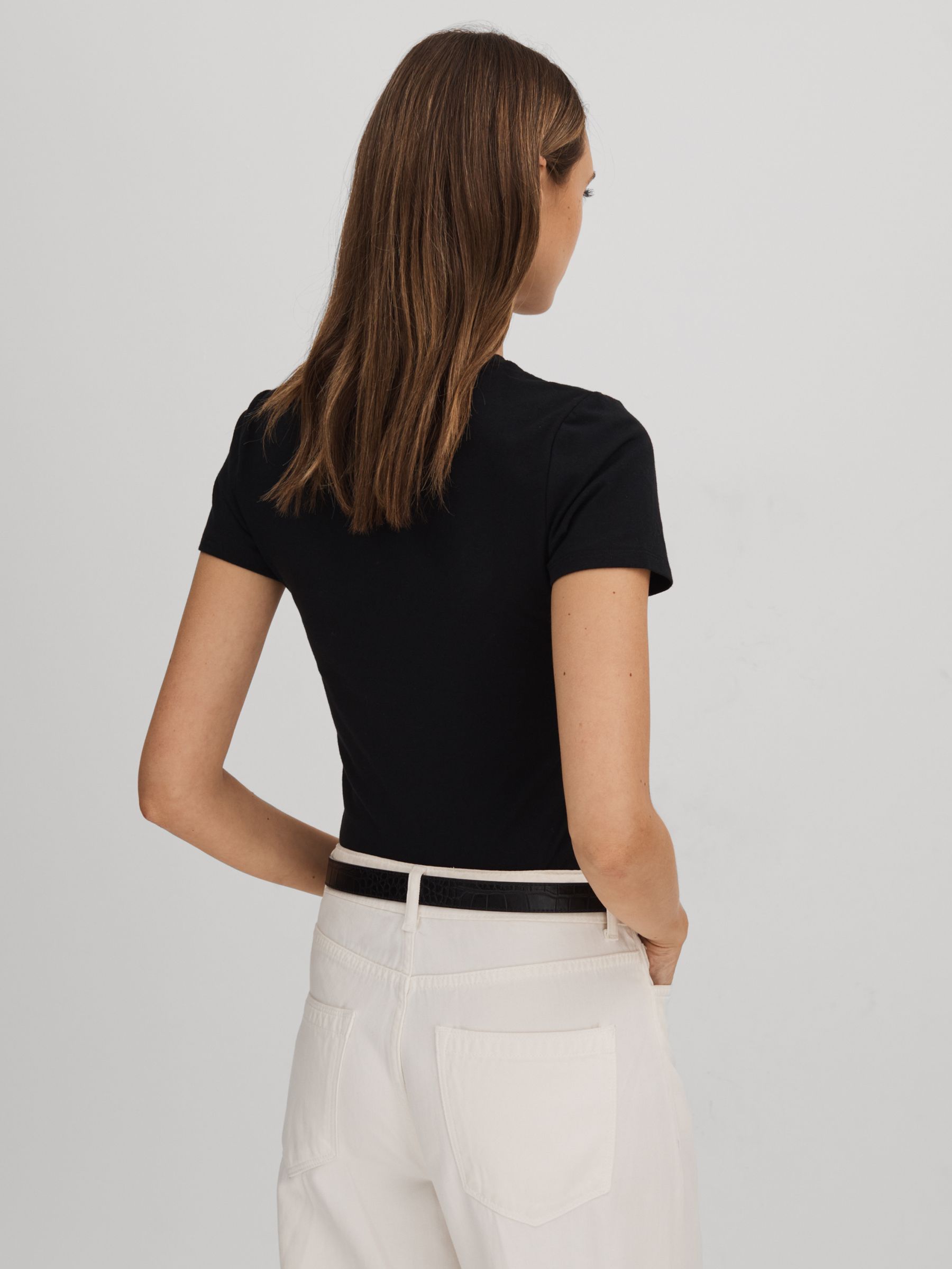 Good American Cropped Cotton Crew Neck T-Shirt in Black - Image 4 of 5