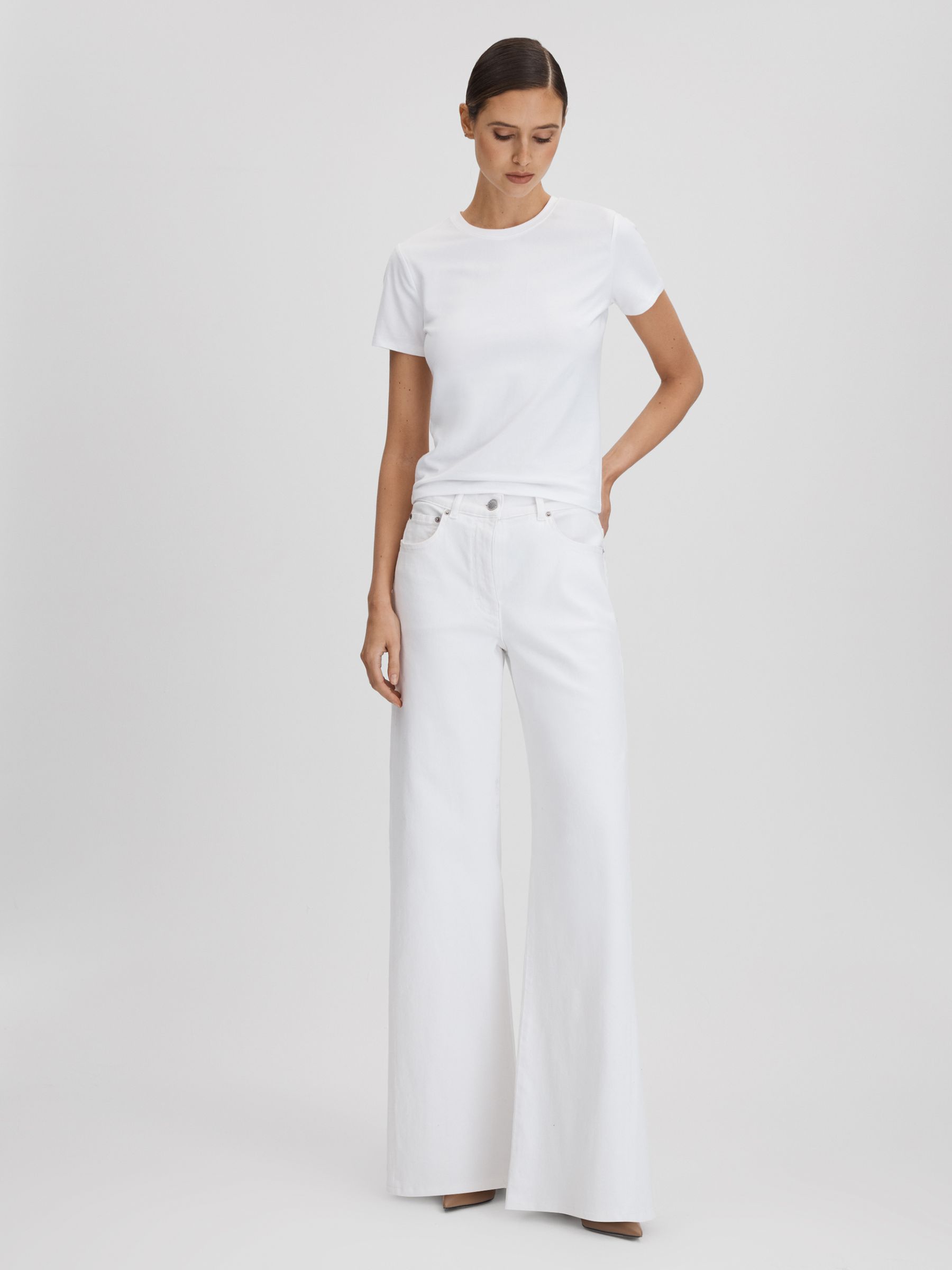 Cropped Cotton Crew Neck T-Shirt in White - Image 3 of 6