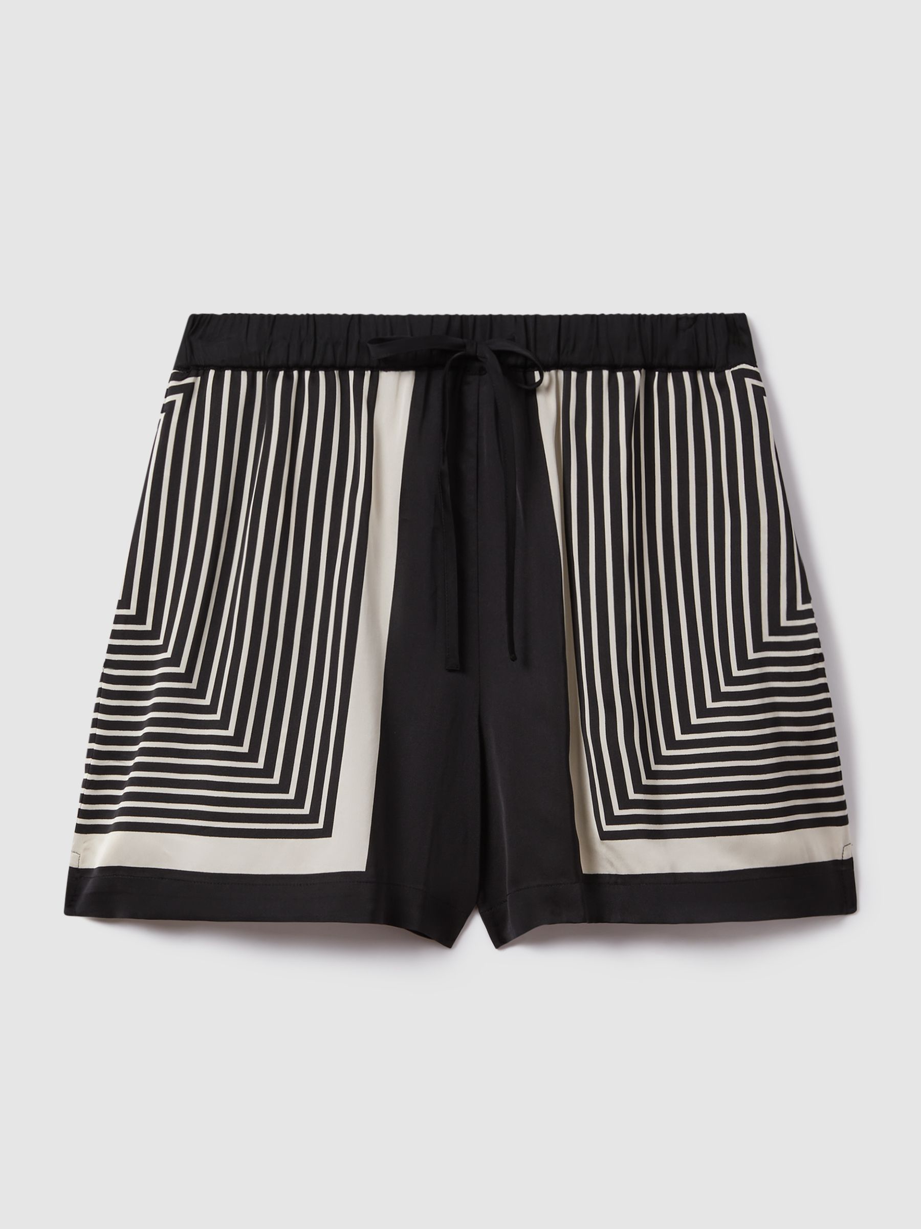 Printed Drawstring Shorts in Black - Image 2 of 6 Printed Drawstring Shorts in Black - Image 2 of 6