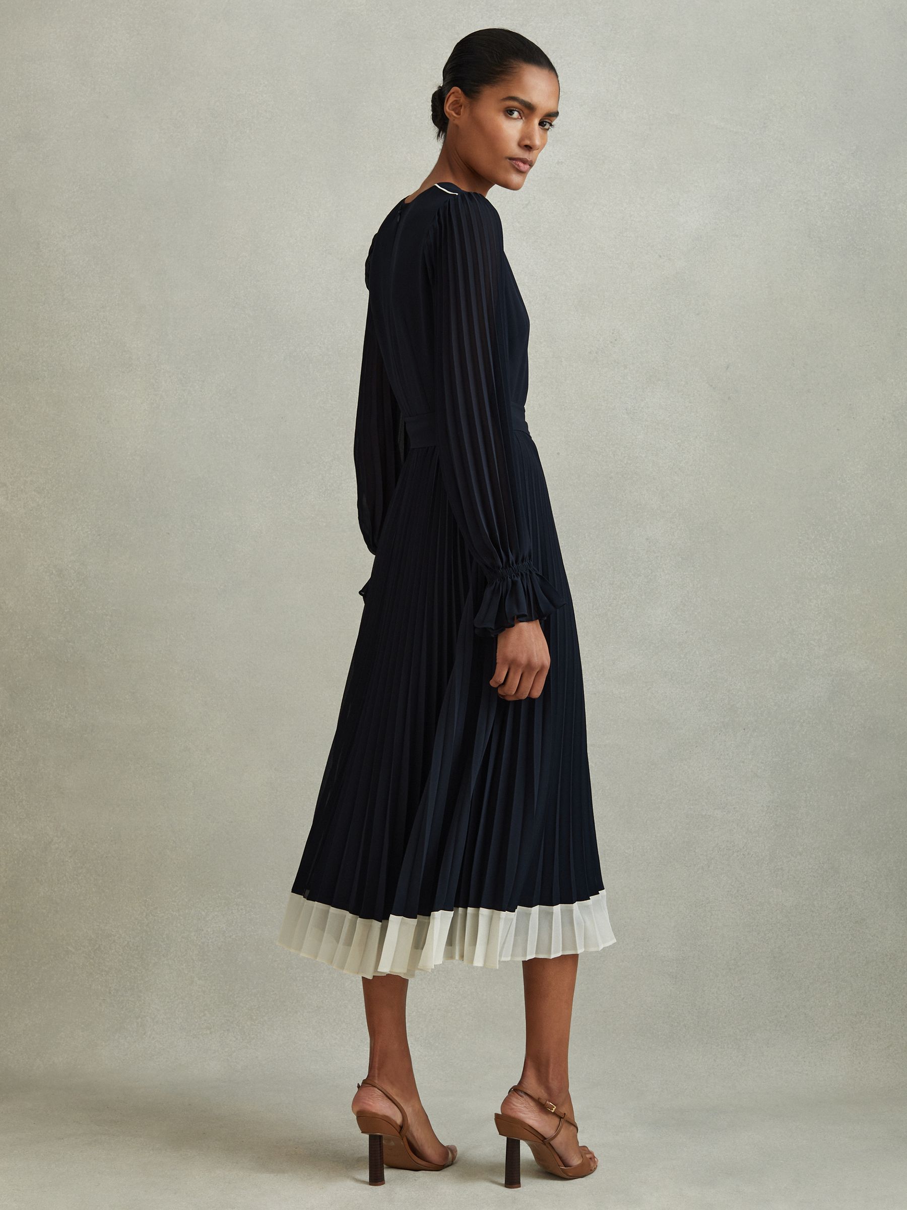 Pleated Belted Midi Dress in Navy/Cream - Image 4 of 6