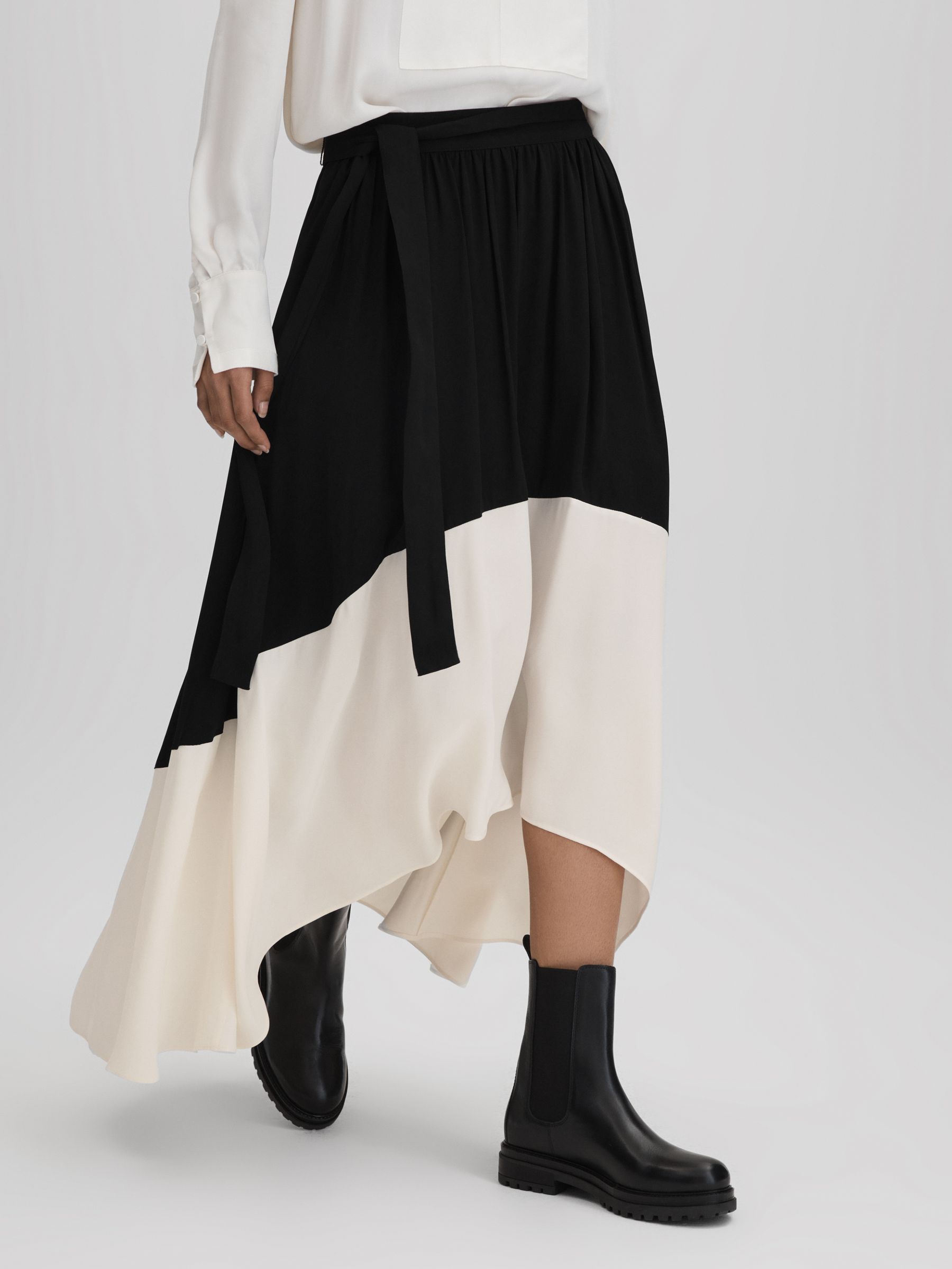 Colourblock Midi Skirt in Black/Cream - Image 3 of 7