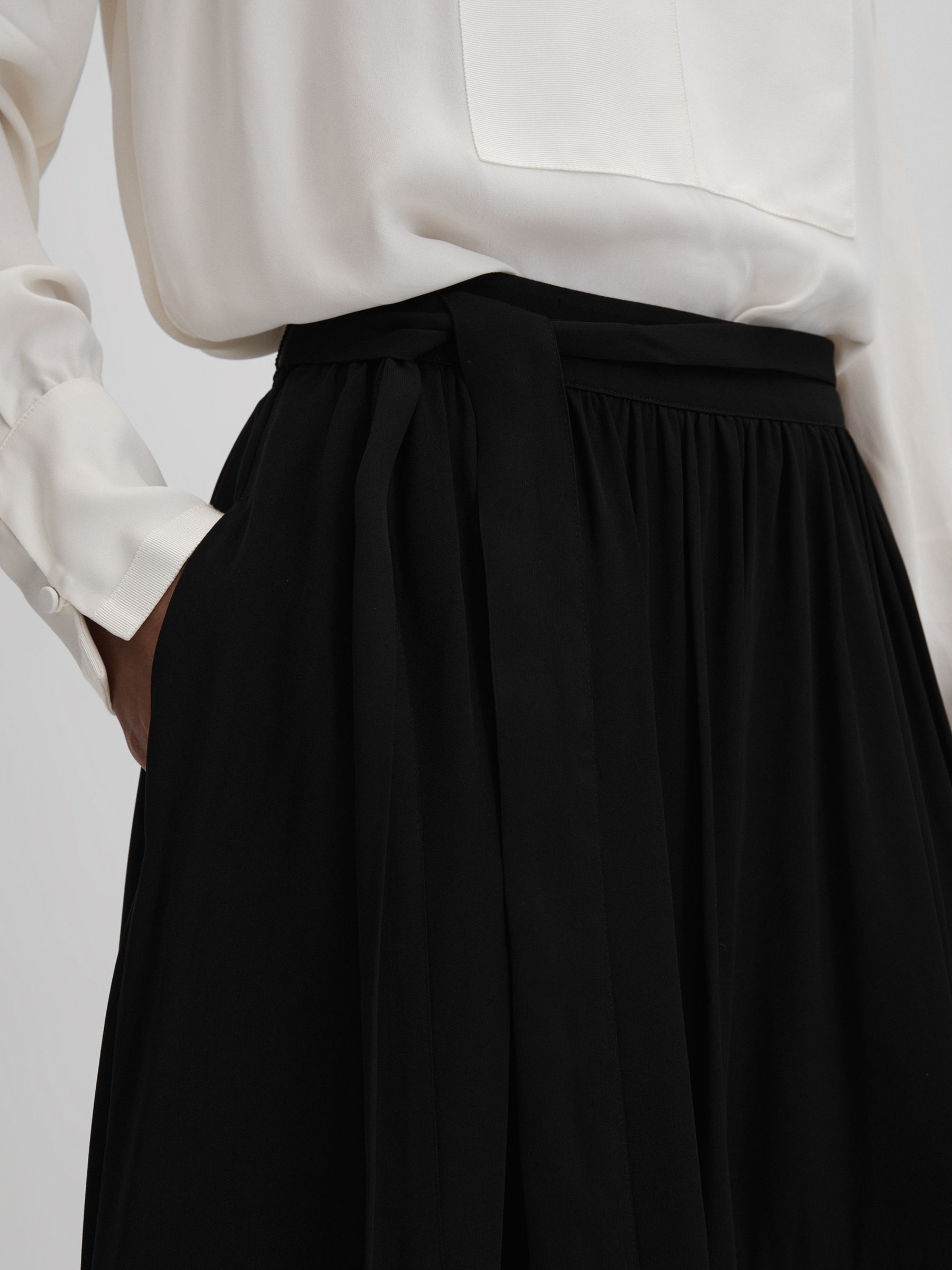 Colourblock Midi Skirt in Black/Cream - Image 4 of 7