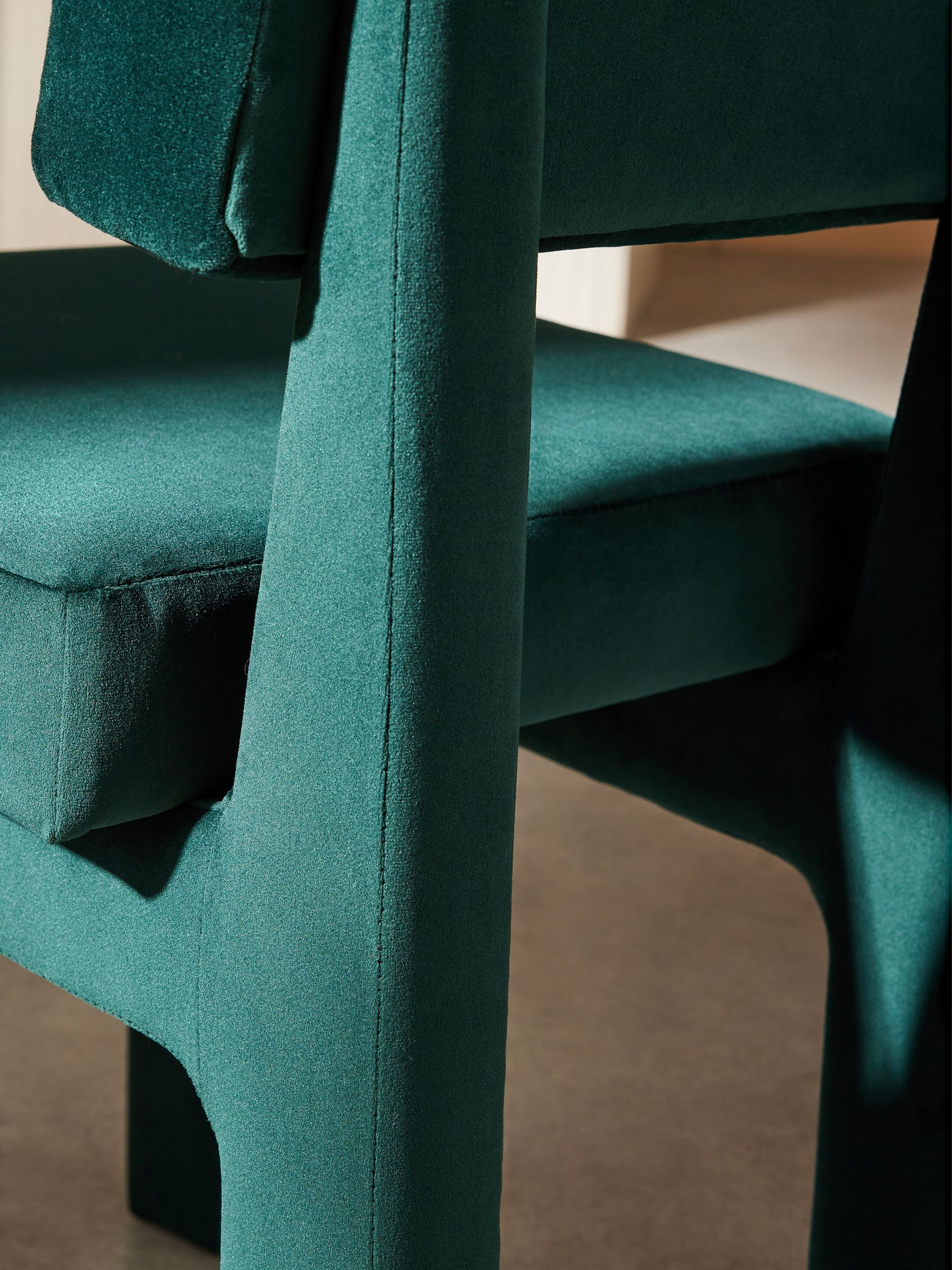 Set of 2 Savea Dining Chairs in Dark Green - Image 4 of 4