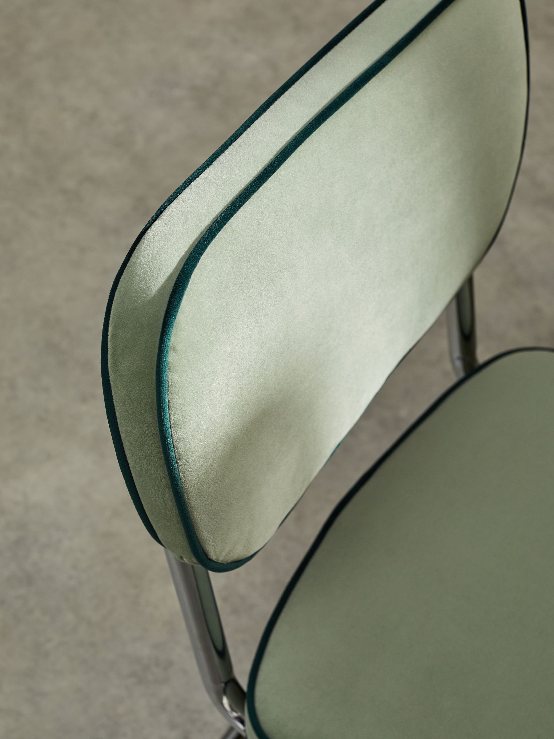 Set of 2 Parker Dining Chairs in Velvet in Jade Green with Dark Green Piping - Image 2 of 3
